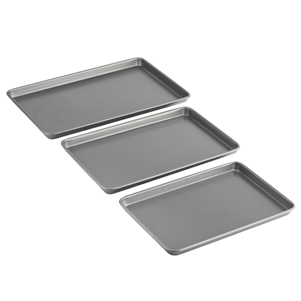GoodCook Everyday Nonstick Baking Sheet Set, 3 Pack Includes Small (13×9) Medium (15×1) and Large (17×11) Pans Carbon Steel Construction Cookie Sheets Bakeware Set, Gray