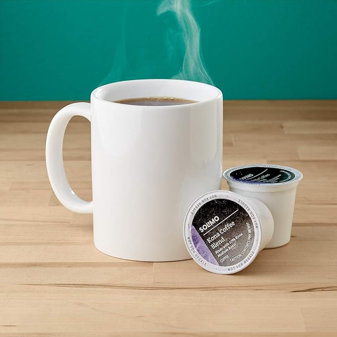 Amazon Brand - Solimo Variety Pack Light and Medium Roast Coffee Pods (Kona, Breakfast, Donut), Compatible with Keurig 2.0 K-Cup Brewers, 100 Count