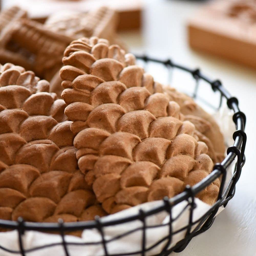 MOTEERLLU Wooden Springerle Cookie Molds for Baking, Pine cones