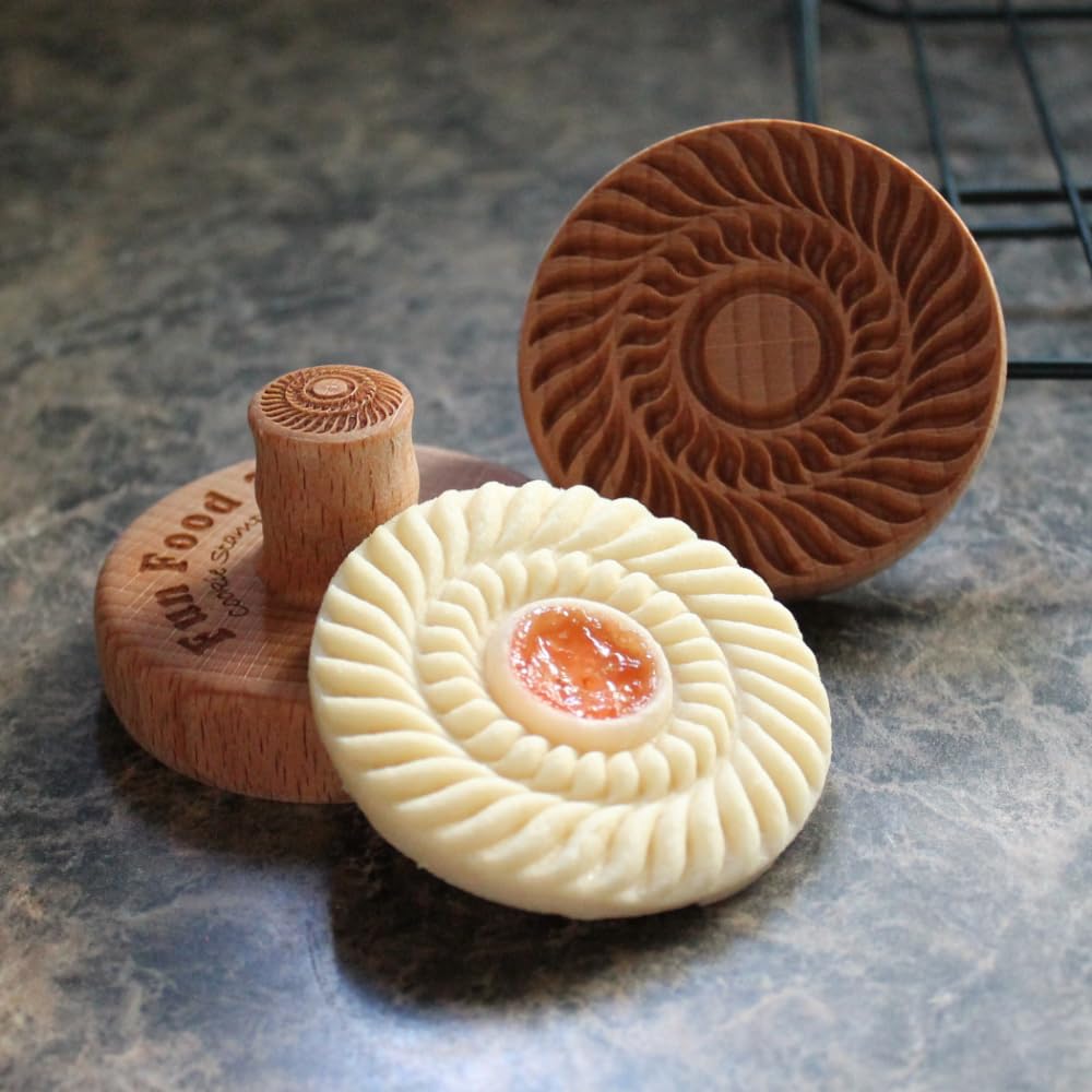 Fun Food Tools, Wood Cookie Stamp, 2.5 Inch (Chartres Cathedral CS-056)