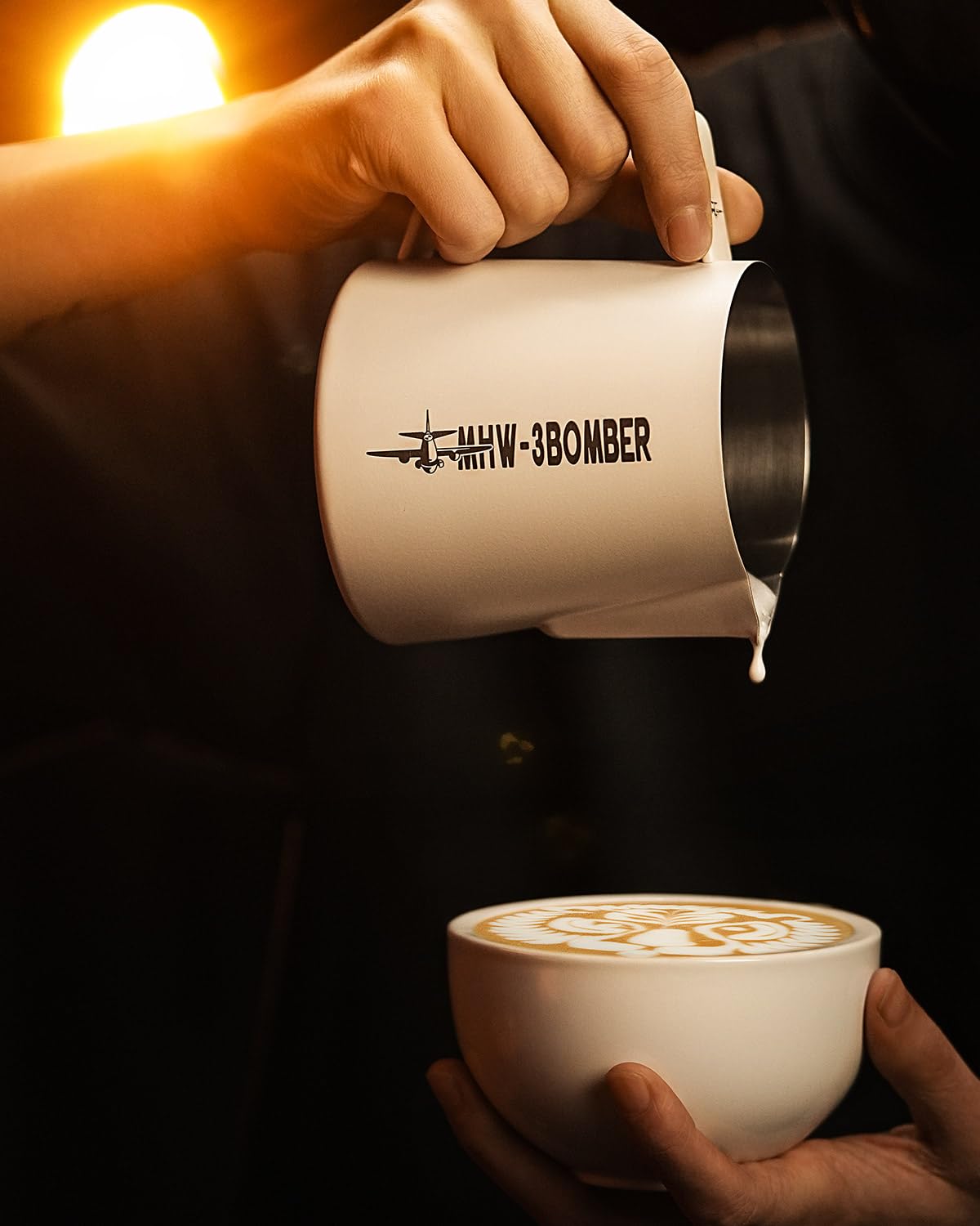 MHW-3BOMBER Espresso Steaming Pitcher Milk Frothing Pitcher Stainless Steel Milk Coffee Cappuccino Latte Art Barista Cup 13.5oz/400ml P5019W