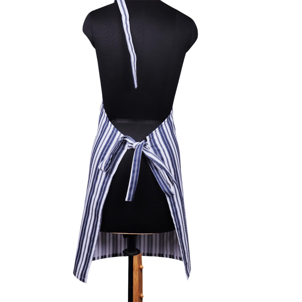 AMOUR INFINI Cotton Aprons for Women with Pockets Adjustable Strap and Waist Ties Reusable Printed Aprons for Baking, Cooking, Gardening (27.5 x 33 Inches - Blue)