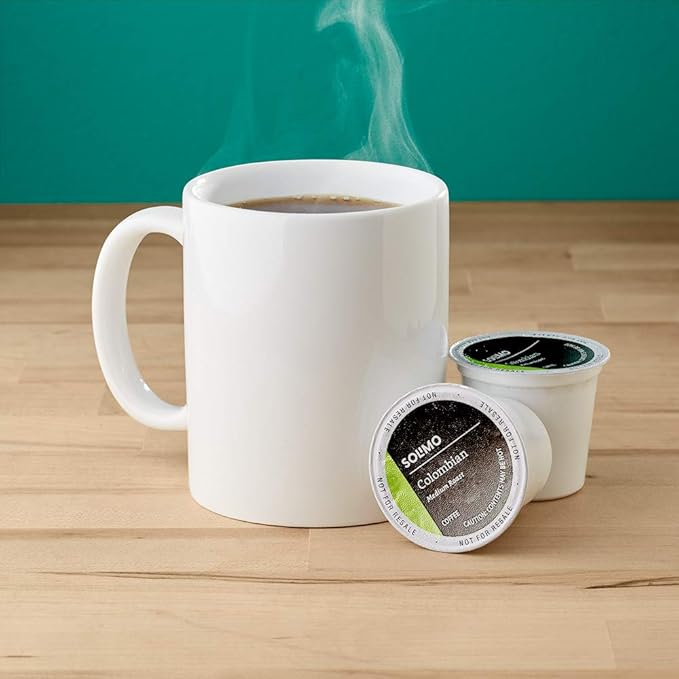 Amazon Brand - Solimo Medium Roast Coffee Pods, Colombian, Compatible with Keurig 2.0 K-Cup Brewers, 100 Count (Pack of 2)