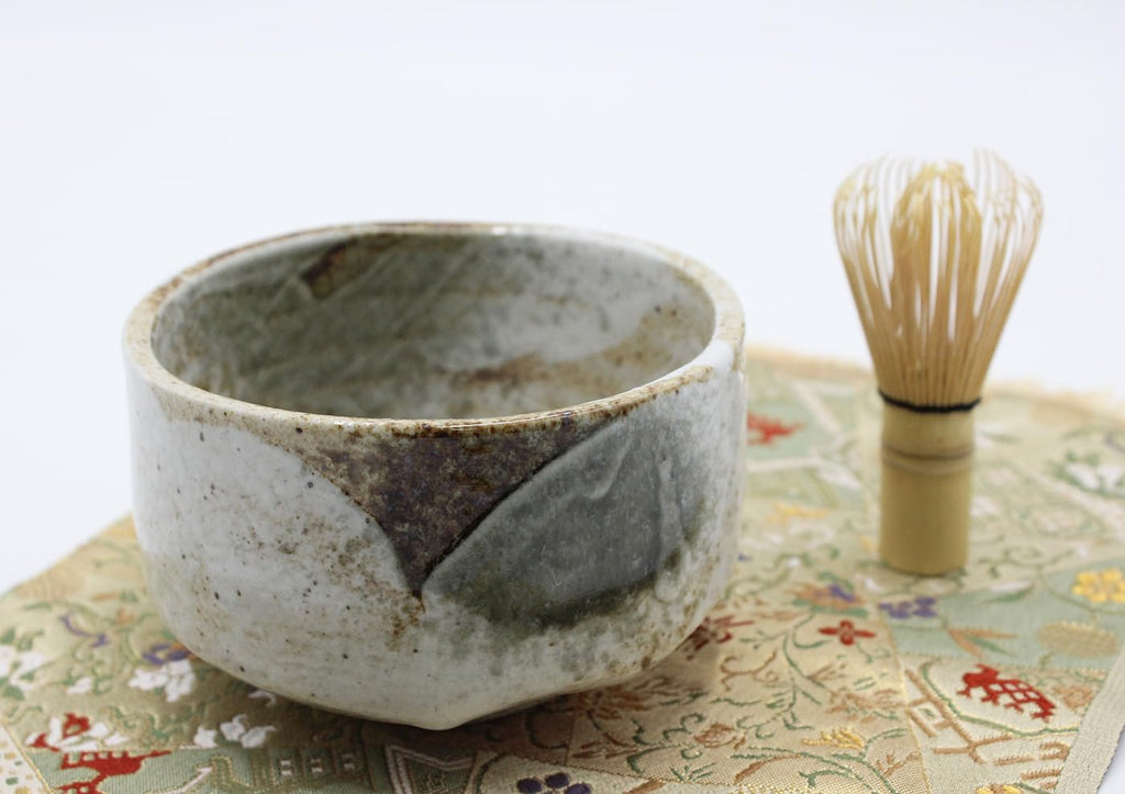 Waraku Fuuka Japanese Traditional Handcrafted Mino Matcha Chawan Tea Bowl Cup Ceremony Tableware Pottery (Yuki Shino)