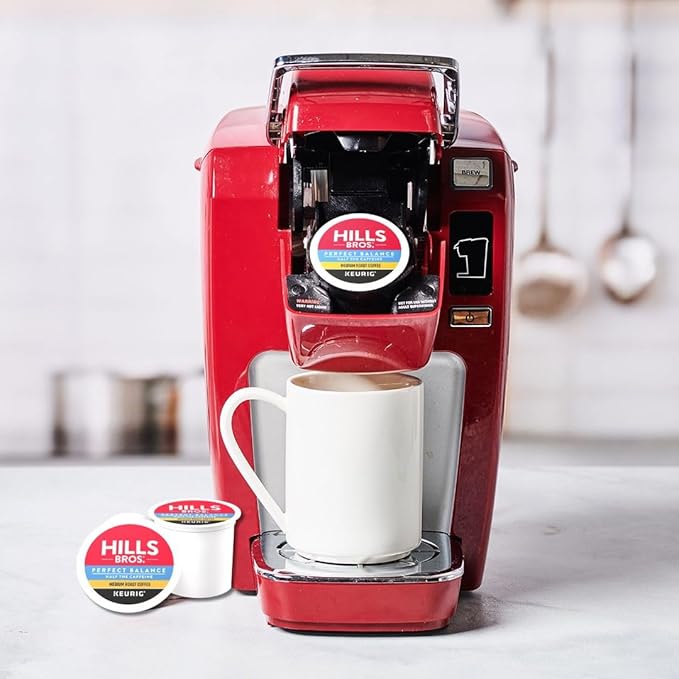 Hills Bros. House Blend Keurig K-Cup Pods for Keurig Brewers – Dark Roast Premium Arabica Blend, Kosher – 1 Pack of 12 Single Serve Pods