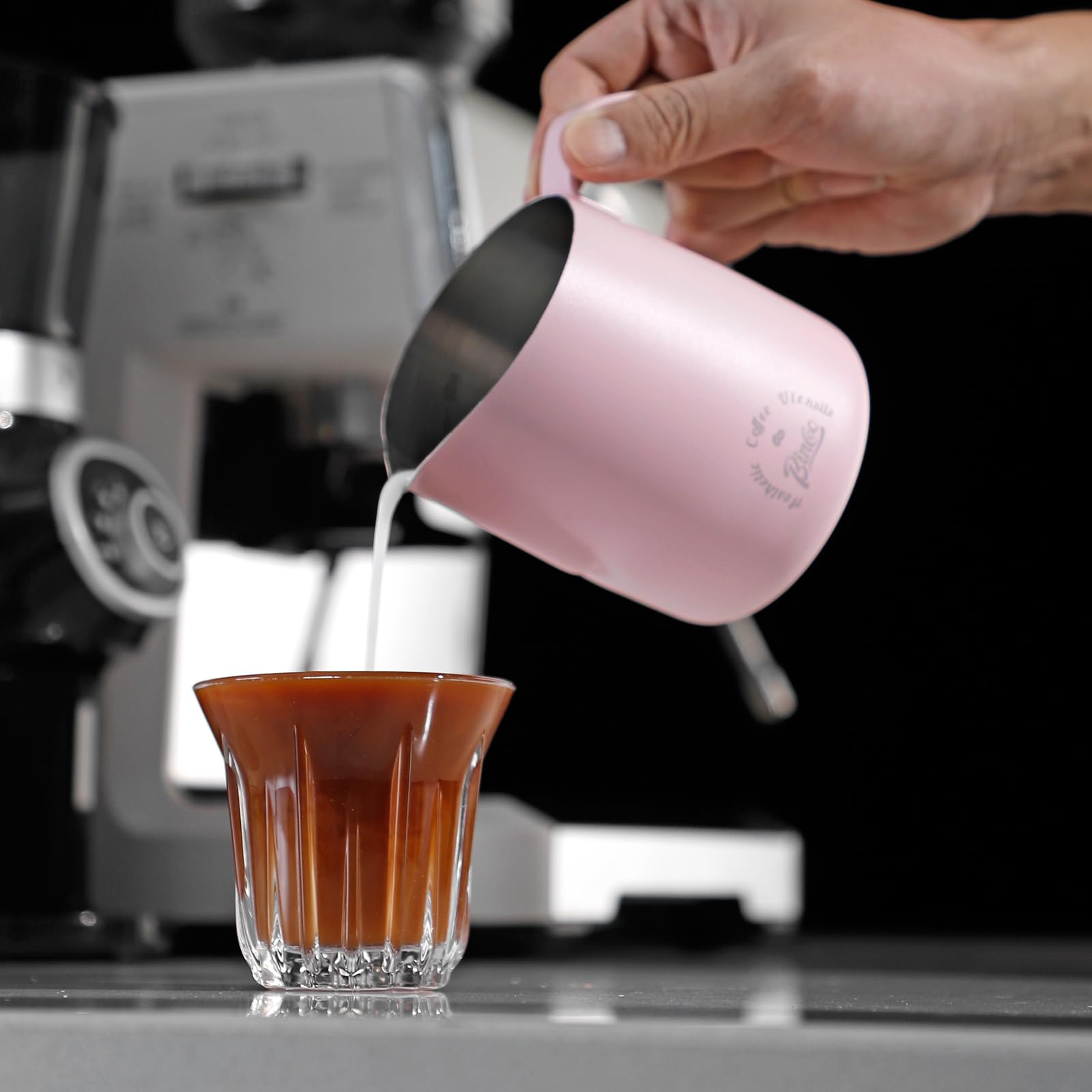 Milk Frothing Pitcher 500ML - Espresso Steaming Pitcher with Large Handle and V-Spout,Stainless Steel Milk Frothing Cup for Cappuccino, Latte Art,Coffee Machine Accessories