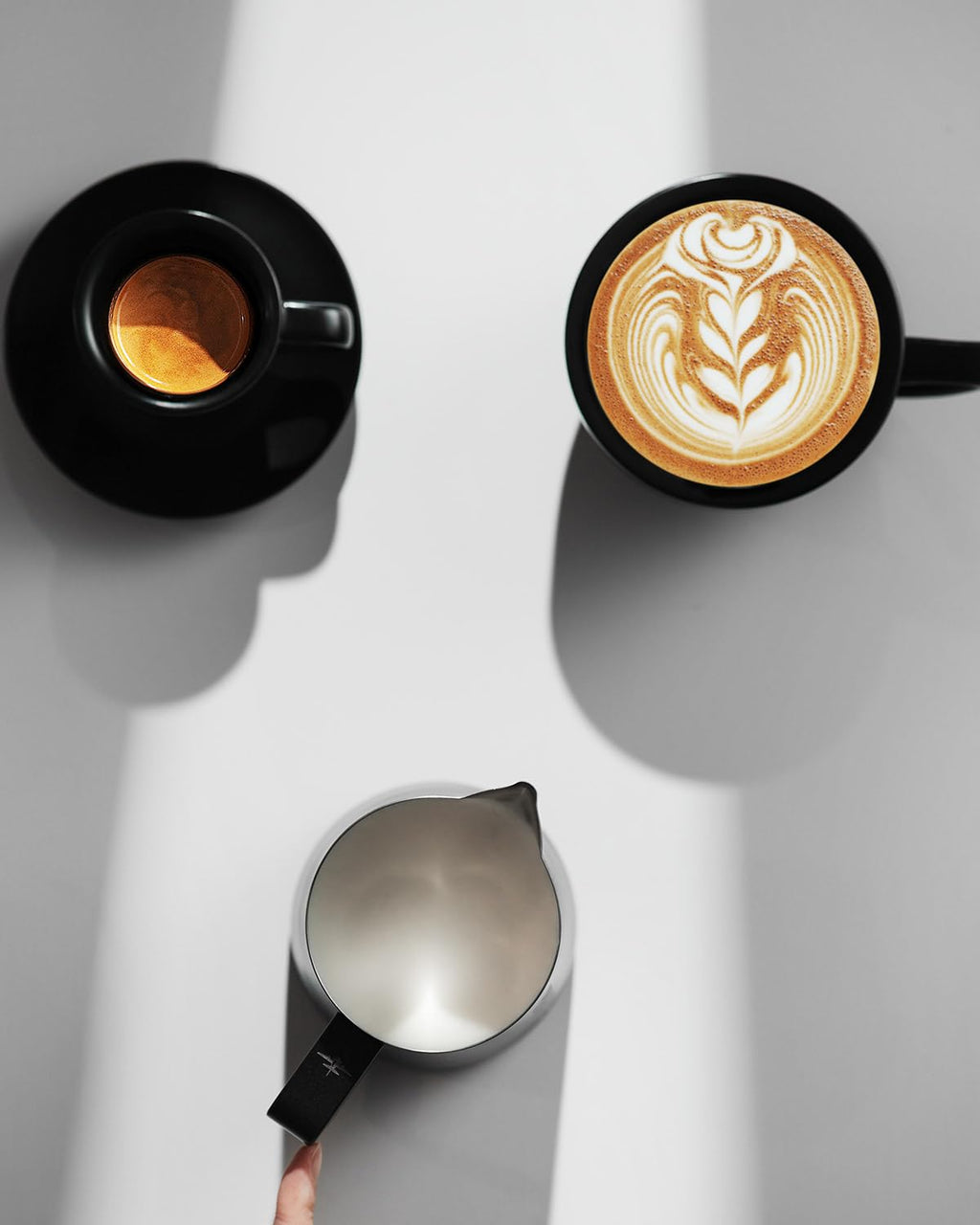 MHW-3BOMBER Espresso Steaming Pitcher Milk Frothing Pitcher Stainless Steel Milk Coffee Cappuccino Latte Art Barista Cup 16.9oz/500ml (Matte Black) P5032B