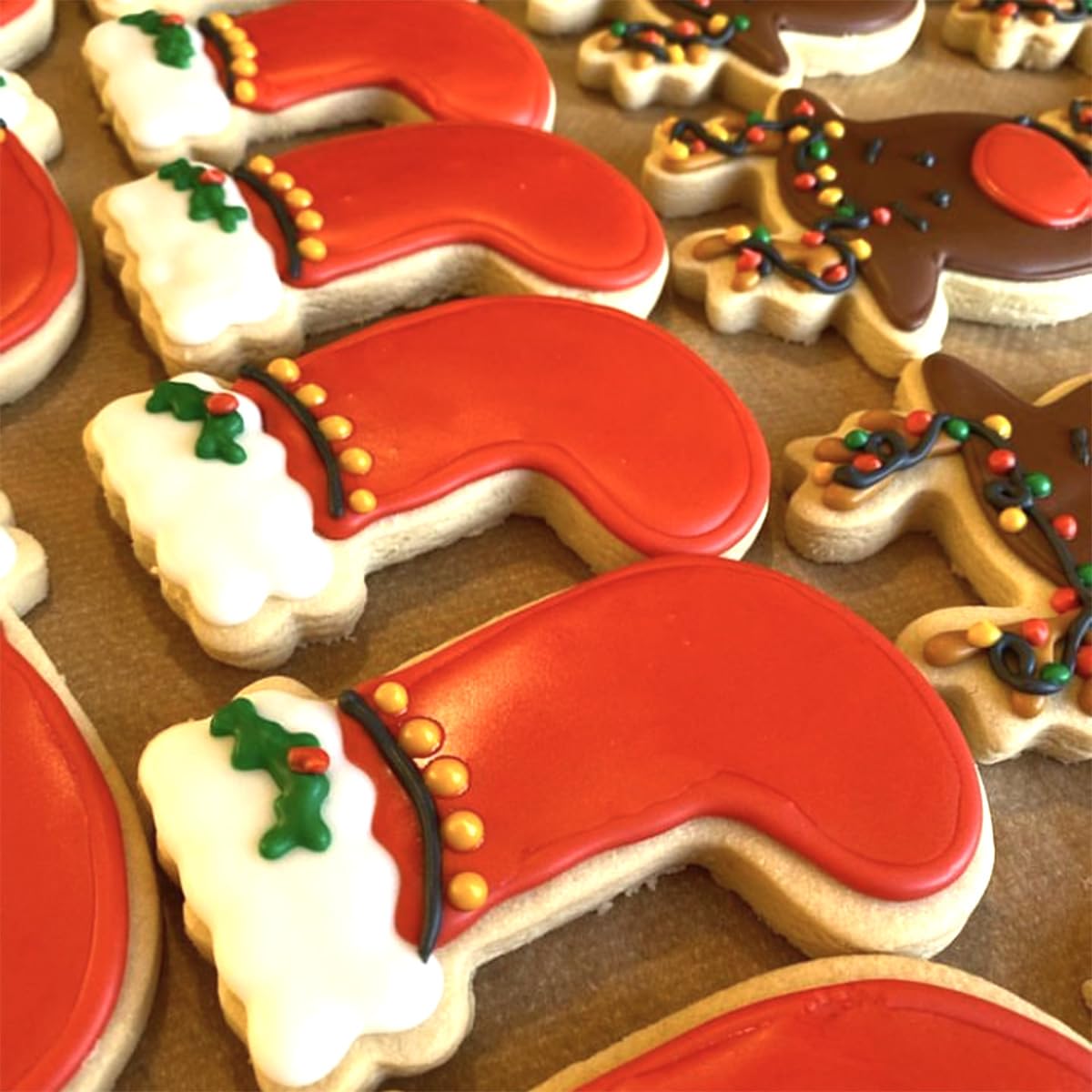 Kanehosi Christmas Cookie Cutters Large 6Pcs, Metal Christmas Hat Socks Candy Canes Santa Claus Ginger Man Mini Tree Shapes Cookie Cutters, 430 Stainless Steel Biscuit Fondant Doubt Cutter