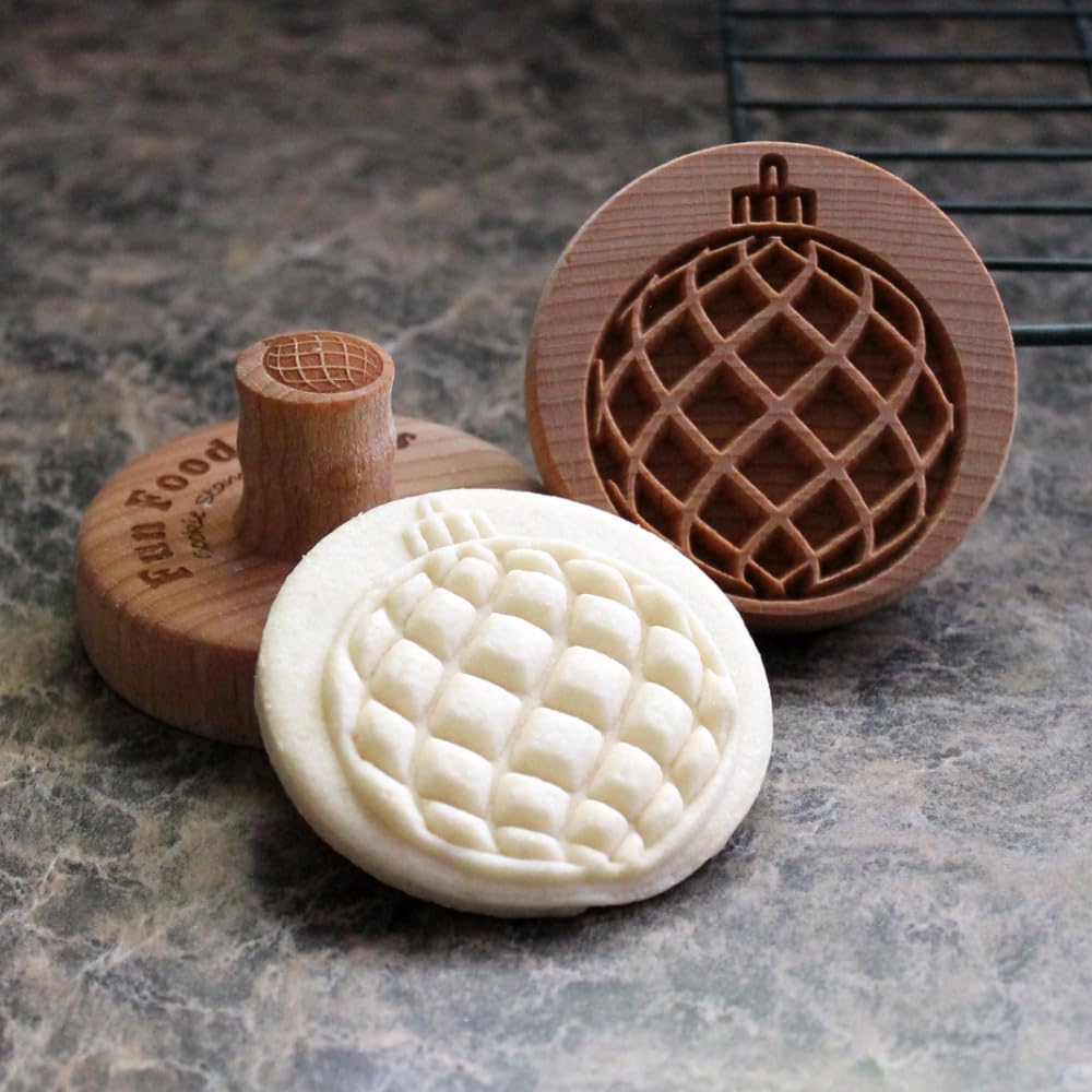 Fun Food Tools, Wood Cookie Stamp, 2.5 Inch (Chartres Cathedral CS-056)