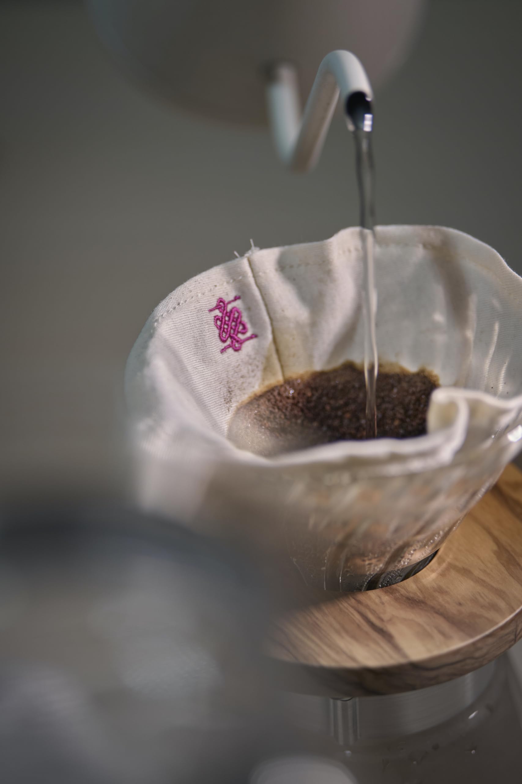(3-PACK) ATHIA coffee filter for Chemex, Hario V60, 100% cotton Reusable Cone Shape Cloth Filter, 3-pack for 1-4 Cup Pour-over Drippers, Eco-friendly Alternative to Paper Filters