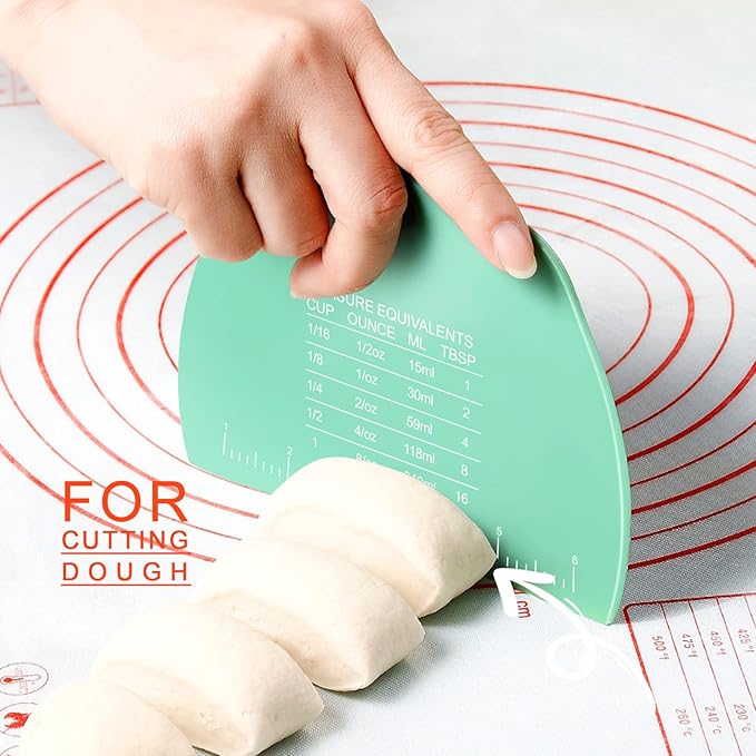 Teenitor 2 Pcs Dough Scraper, Dough Scraper Plastic Bench Scraper, Dough Cutter, Multipurpose Food Scrapers for Dough, Bread Green