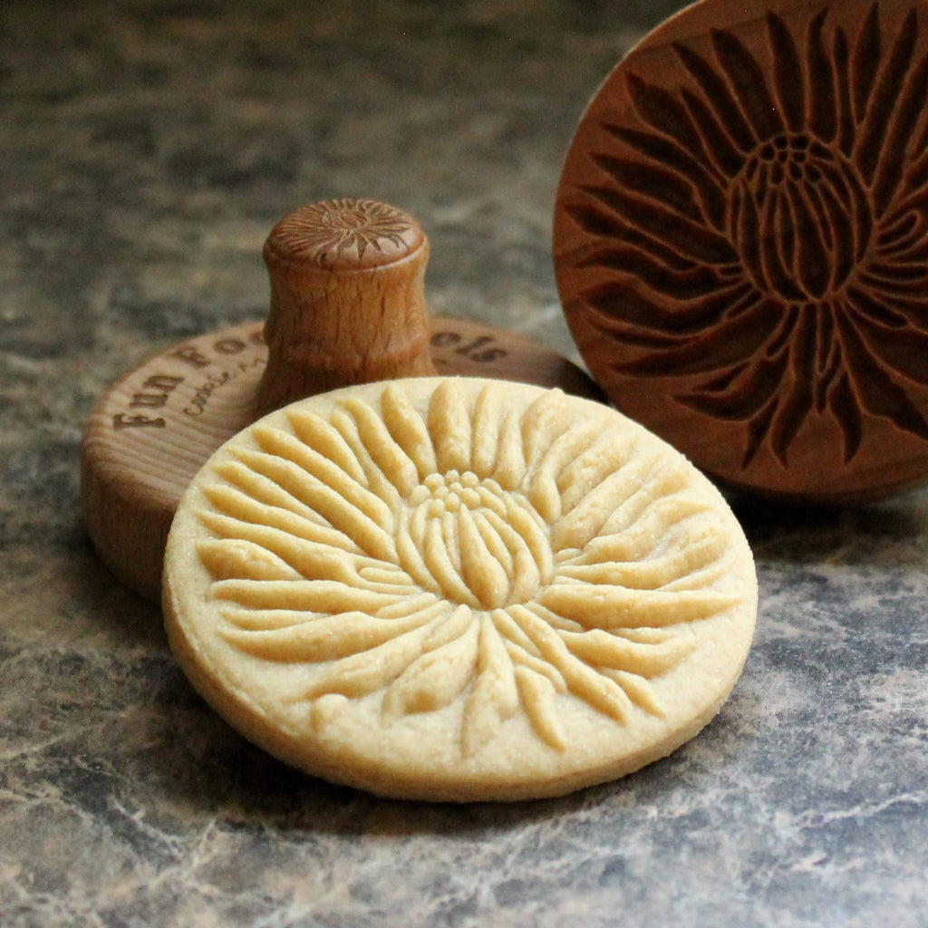 Fun Food Tools, Wood Cookie Stamp, 2.5 Inch (Blooming Chrysanthemum CS-010)