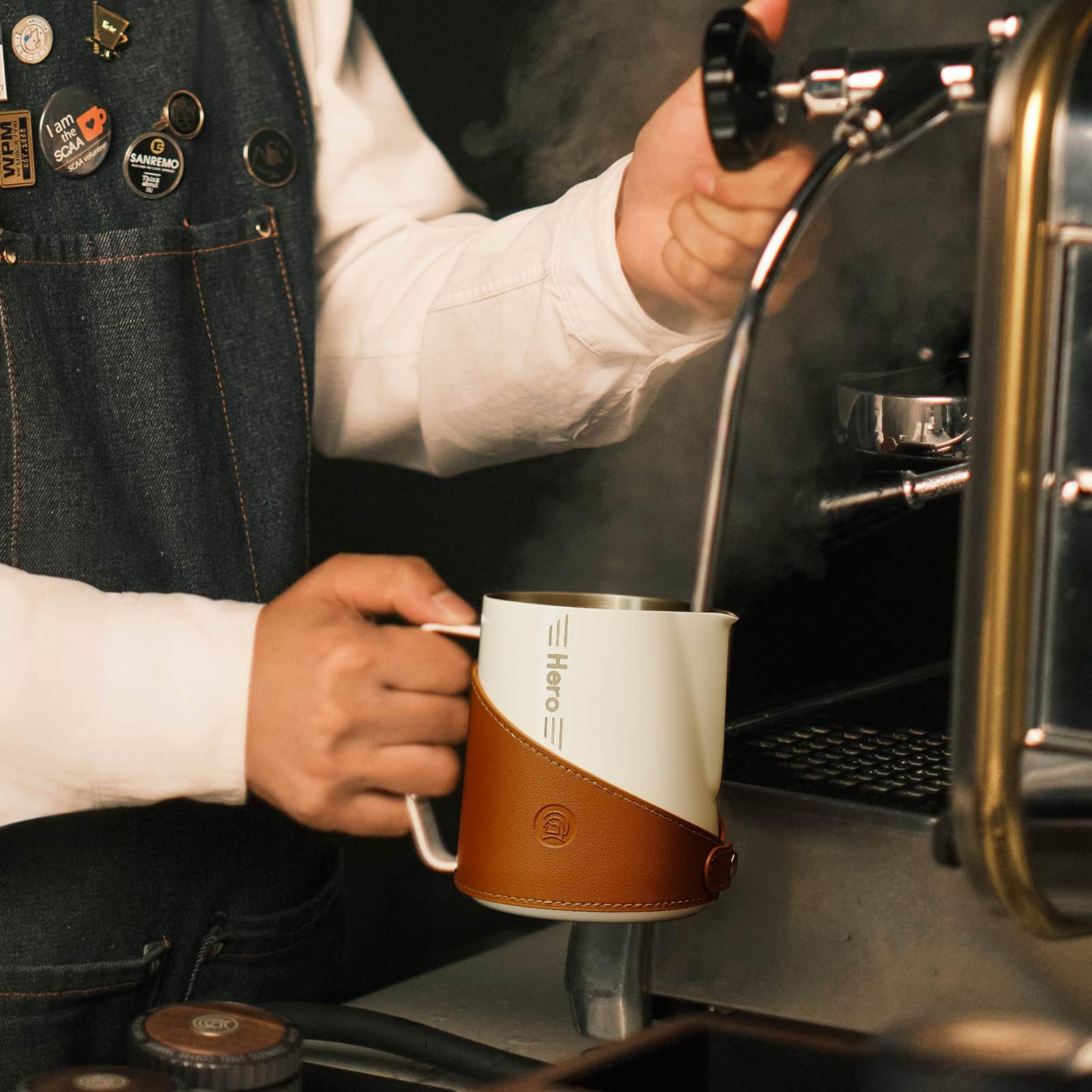 CUFEJORO Milk Frothing Pitcher 450ml/16oz 304 Stainless Steel Espresso Steaming Pitcher with PU Leather, Milk Frothing Jug,milk frother cup,Milk Jug Cup,Premium Barista Tools,Latte Art (Bright 20oz)