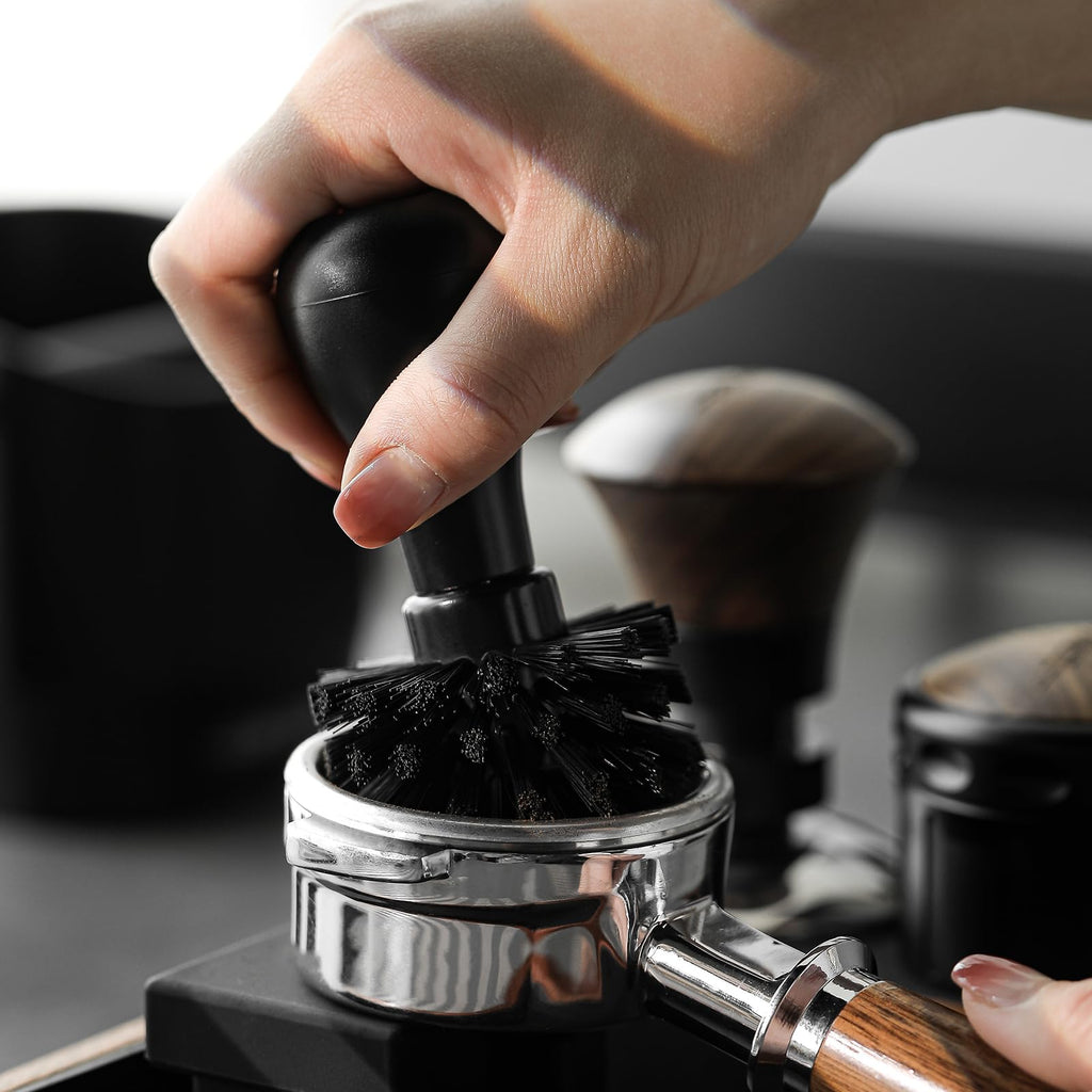 MHW-3BOMBER Coffee Portafilter Brush, Fit for 51/54/58mm Portafilter Basket, ABS Espresso Machine Portafilter Cleaning Brush, Professional Barista Cleaner Tools, Effectively Cleaning, Black B5536-OS