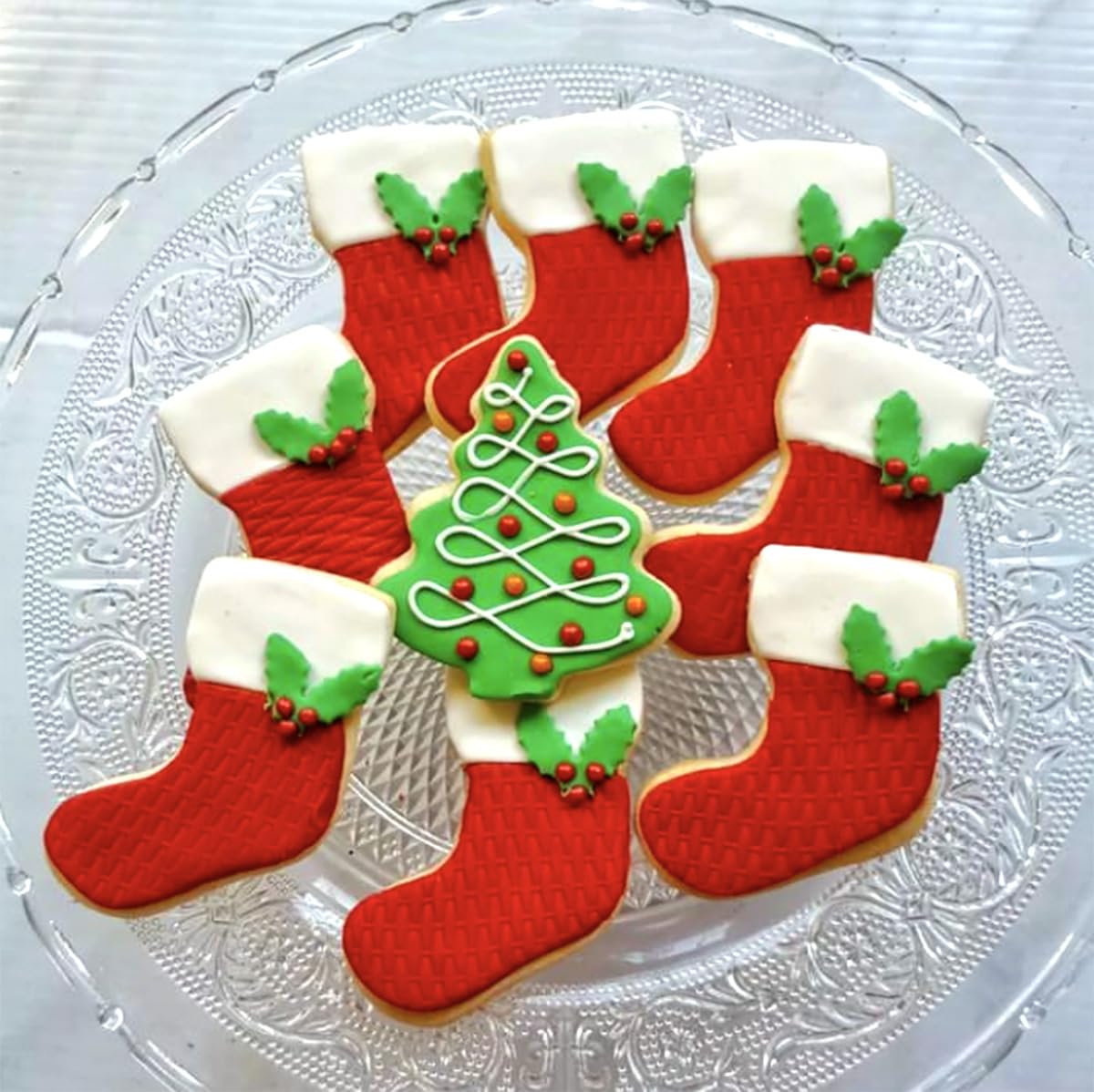 Kanehosi Christmas Cookie Cutters Large 6Pcs, Metal Christmas Hat Socks Candy Canes Santa Claus Ginger Man Mini Tree Shapes Cookie Cutters, 430 Stainless Steel Biscuit Fondant Doubt Cutter