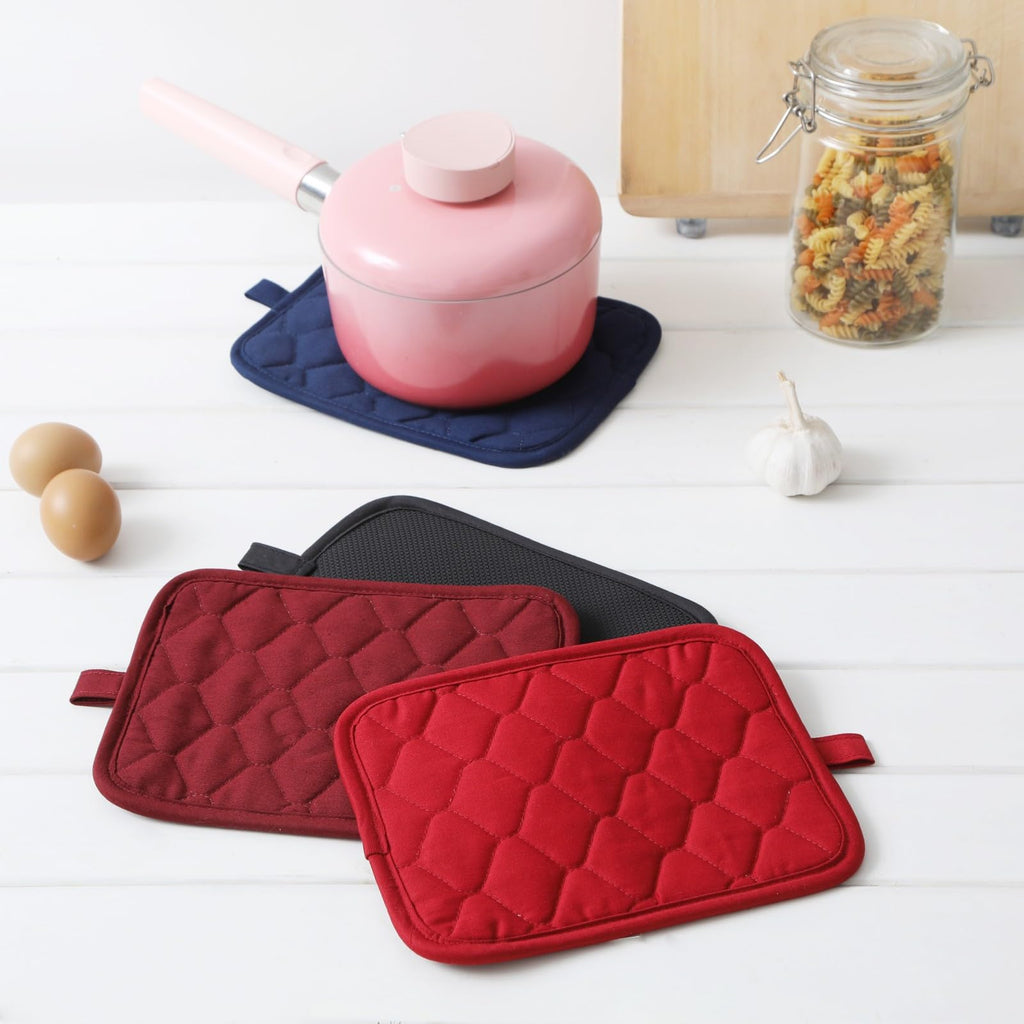 Glynniss Anti-Slip Grip Pot Holder for Kitchen, Cotton Oven Hot Pads Set with Neoprene for Heat Resistant 450F, 7x9 Inches Potholder Machine Washable 2PCS (Black, 2)