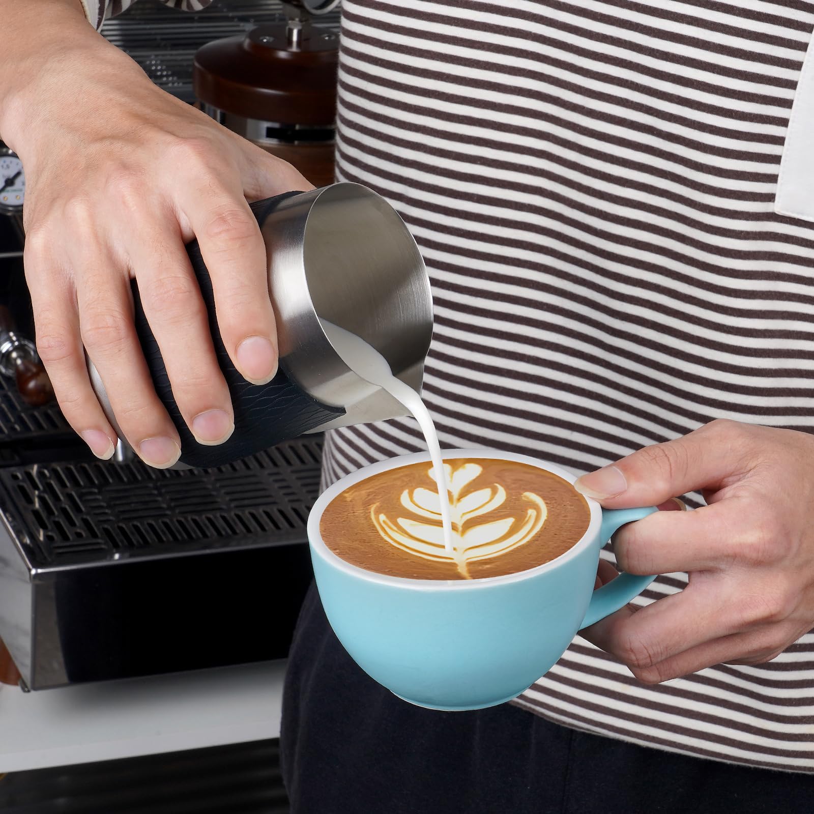 IKAPE Espresso Milk Pitcher, 15.04/450ml Milk Frothing Jug without Handle, Espresso Steaming Pitcher with Sharp Spout for Espresso Barista Tool(silver)