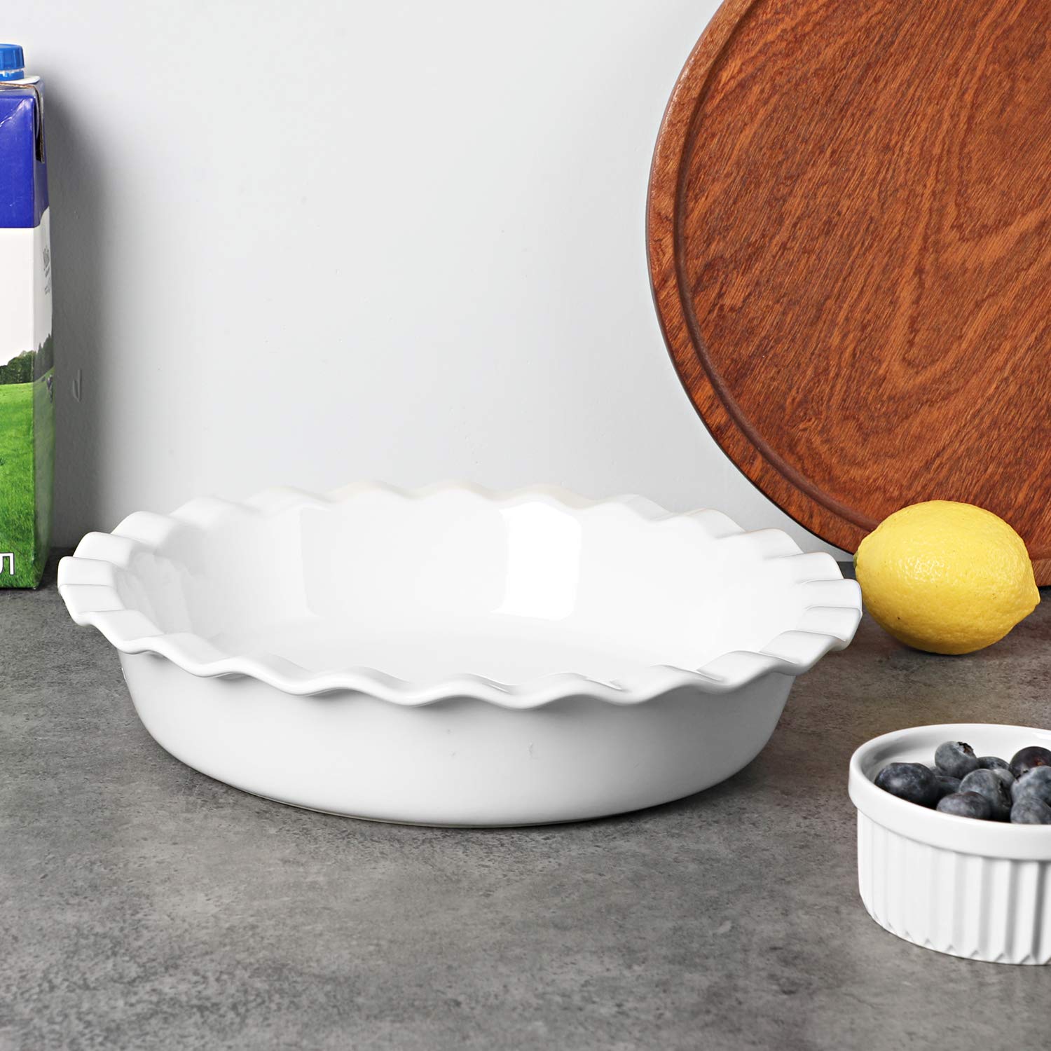 ONTUBE Ceramic 10.5 Inch Deep Pie Pans 50oz (White, 10.5" x 1 Pieces)