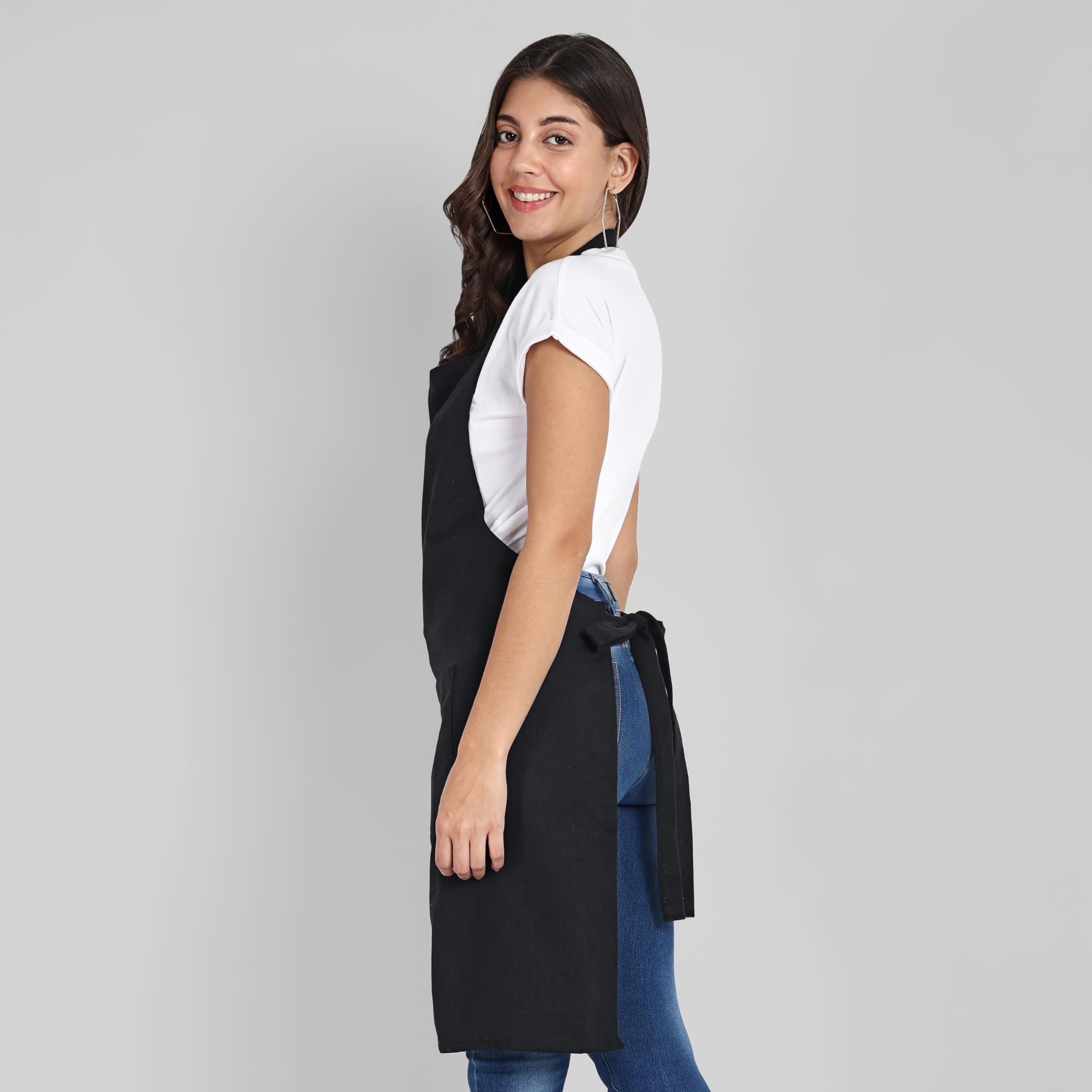 Mellow Buff Chef Aprons, Recycled Cotton Kitchen Apron with an Adjustable Neck with Long Ties, for cooking, baking (Black 1 pack)