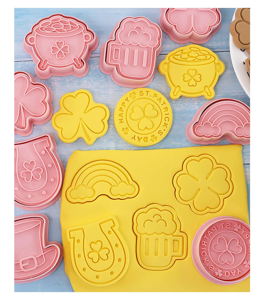 St. Patrick's Day Cookie Cutters, 8Pcs 3D Plastic Cookie Molds Cartoon Shamrock Four Leaf Clover Horseshoe Biscuit Cutters for Irish Holiday Party Baking Cutting Tool (D8)