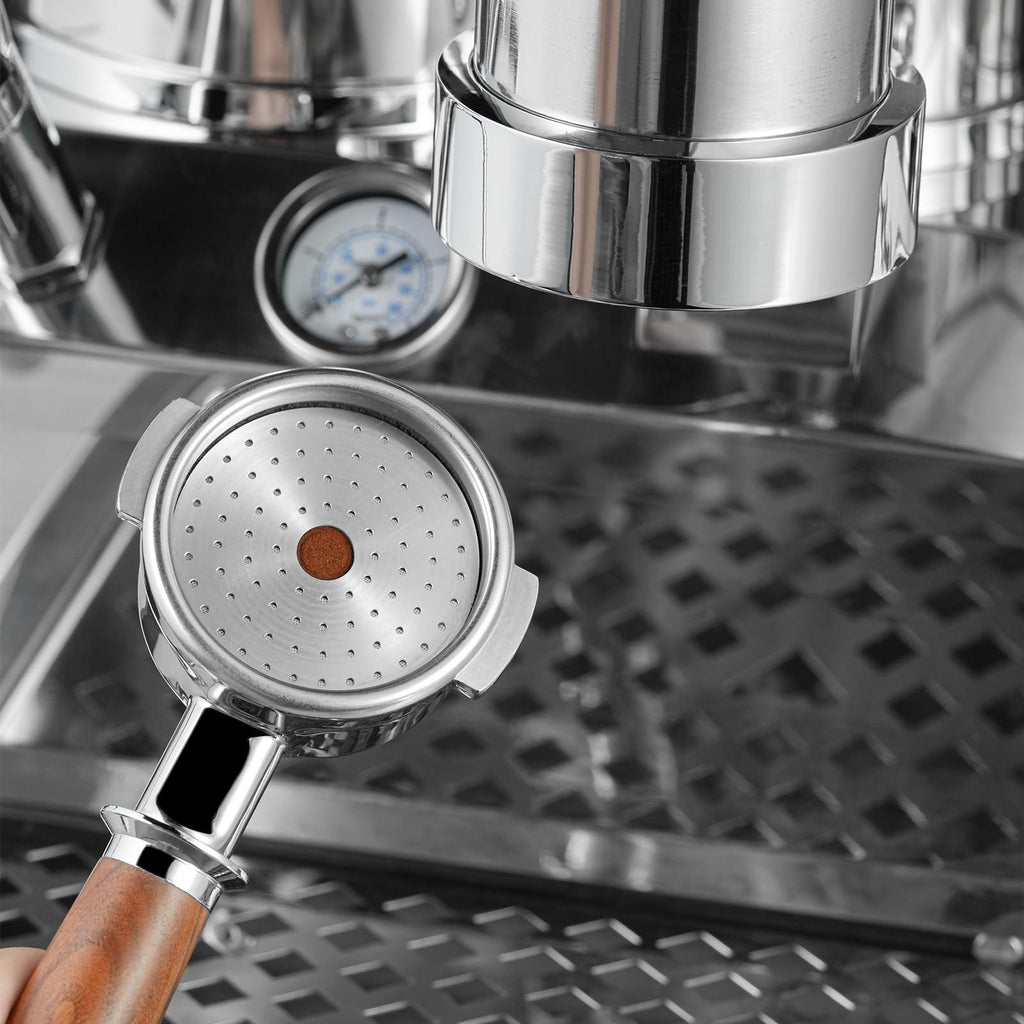 MHW-3BOMBER 58.5mm Espresso Puck Screen with Round Hole Metal Espresso Filter 0.8mm Thickness Coffee Filter for La Marzocco/Gaggia FG5586