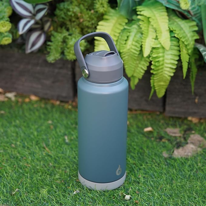 BJPKPK Water Bottle with Straw Lid, 32oz Vacuum Insulated Water Bottles, Metal Stainless Steel Thermos for Sports, Travel, BPA Free Leak Proof Thermos, Cups, Flasks, Tumblers,Black Grey