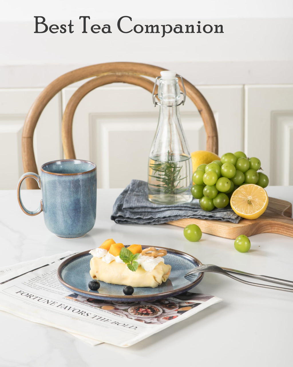 UNICASA Ceramic Dessert Plates - Dinner Salad Plates Set of 4, 8.25 Inch Round Serving Dishes Set for Pasta - Stoneware Dinnerware Set Kitchen, Dishwasher, Microwave & Oven Safe (Blue)