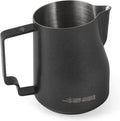 MHW-3BOMBER Milk Frothing Pitcher 450ml/15.2oz Milk Frother Cup Espresso Steaming Pitcher Stainless Steel Milk Frother Cup Barista Latte Art Round Spout Milk Jug P6005MB-OS