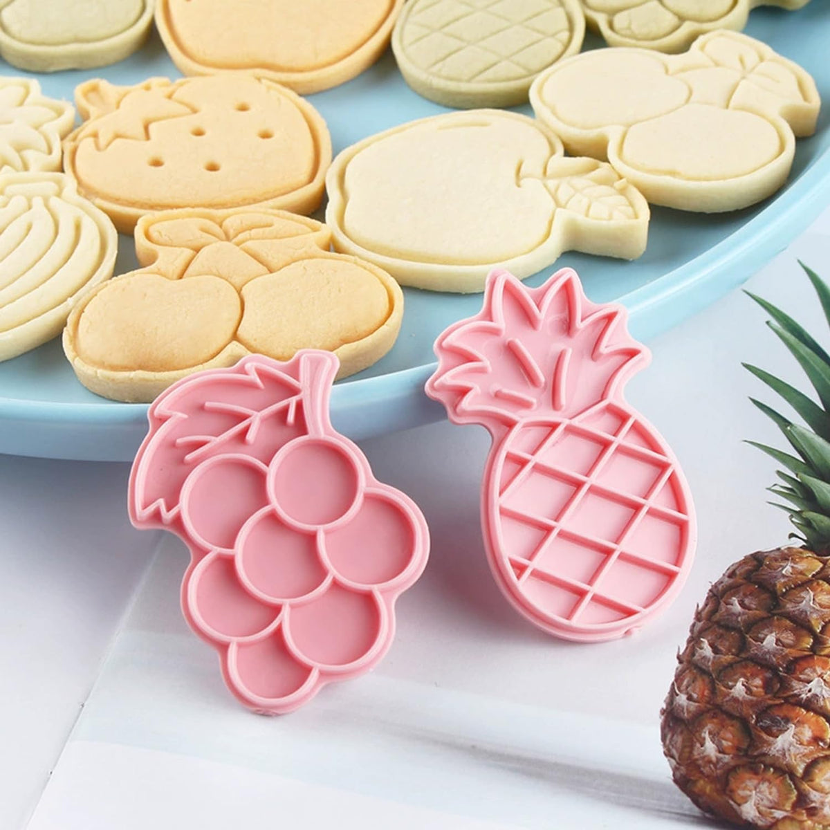 Heart Cookie Cutter Set, 10 Pcs 3D Pressable Biscuit Cutter and Stamps, Valentine's Day Cookie Molds Wedding Party DIY Cake Decorating Kit (B10)