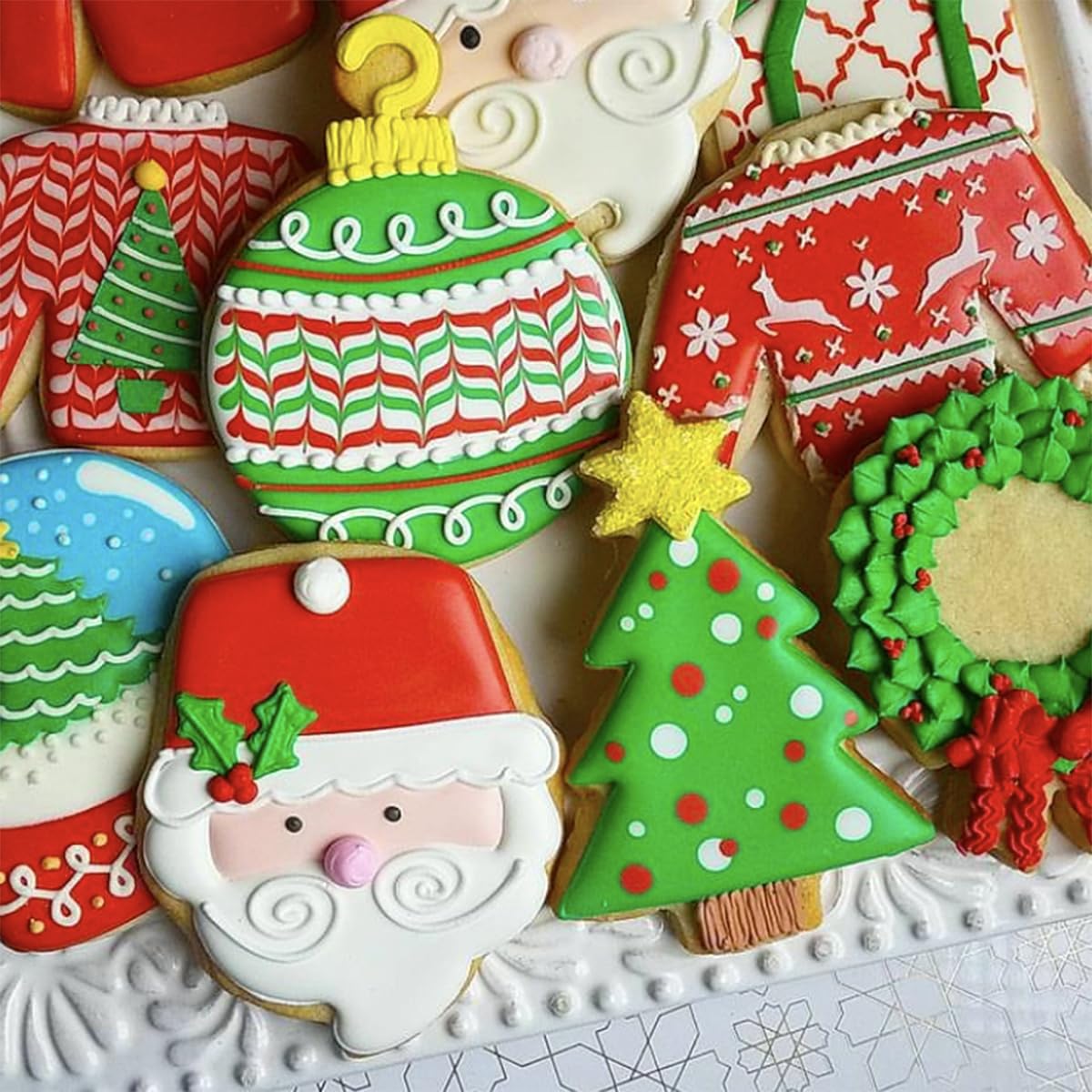 Kanehosi Christmas Ornament Cookie Cutters 8Pcs, Large Cookie Cutters Sturdy Stainless Steel Fondant Dough Cutters for Baking Christmas Decoration