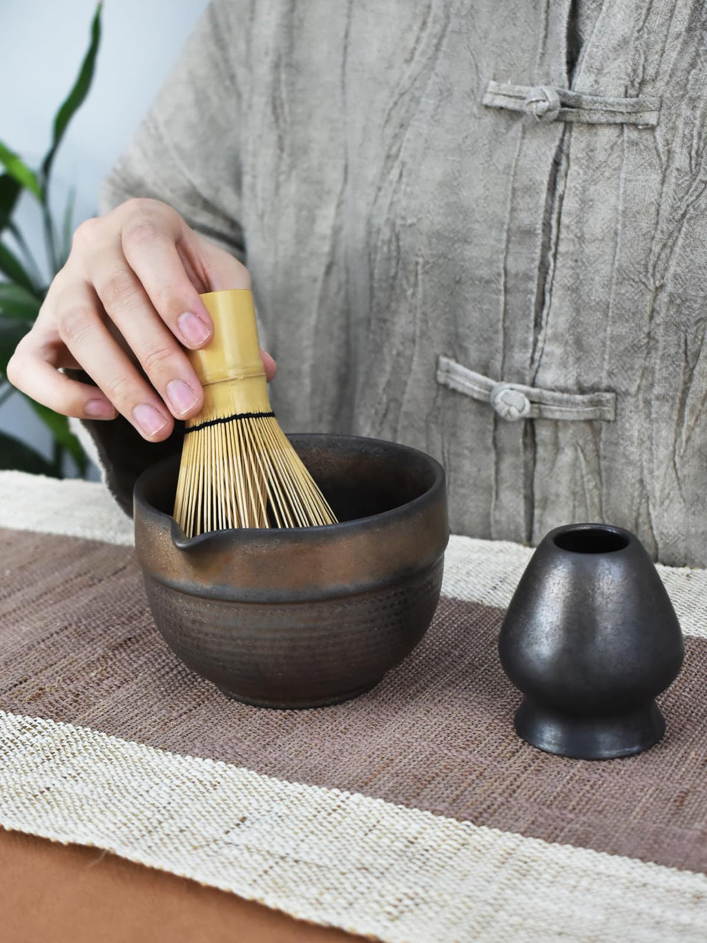 Artcome Luxury Matcha Tea Set – 4-Piece Japanese Matcha Kit with Black Rustic Glazed Bowl & Spout, Bamboo Whisk, Holder, Scoop & Manual – Handcrafted Ceramic Tea Ceremony Set