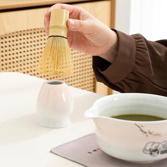 Matcha Whisk Set, Ceramic Matcha Set, 15.5 oz Matcha Bowl with Spout and Whisk, Perfect for Matcha Lovers, Ideal Gift for Christmas, Birthday(pink)