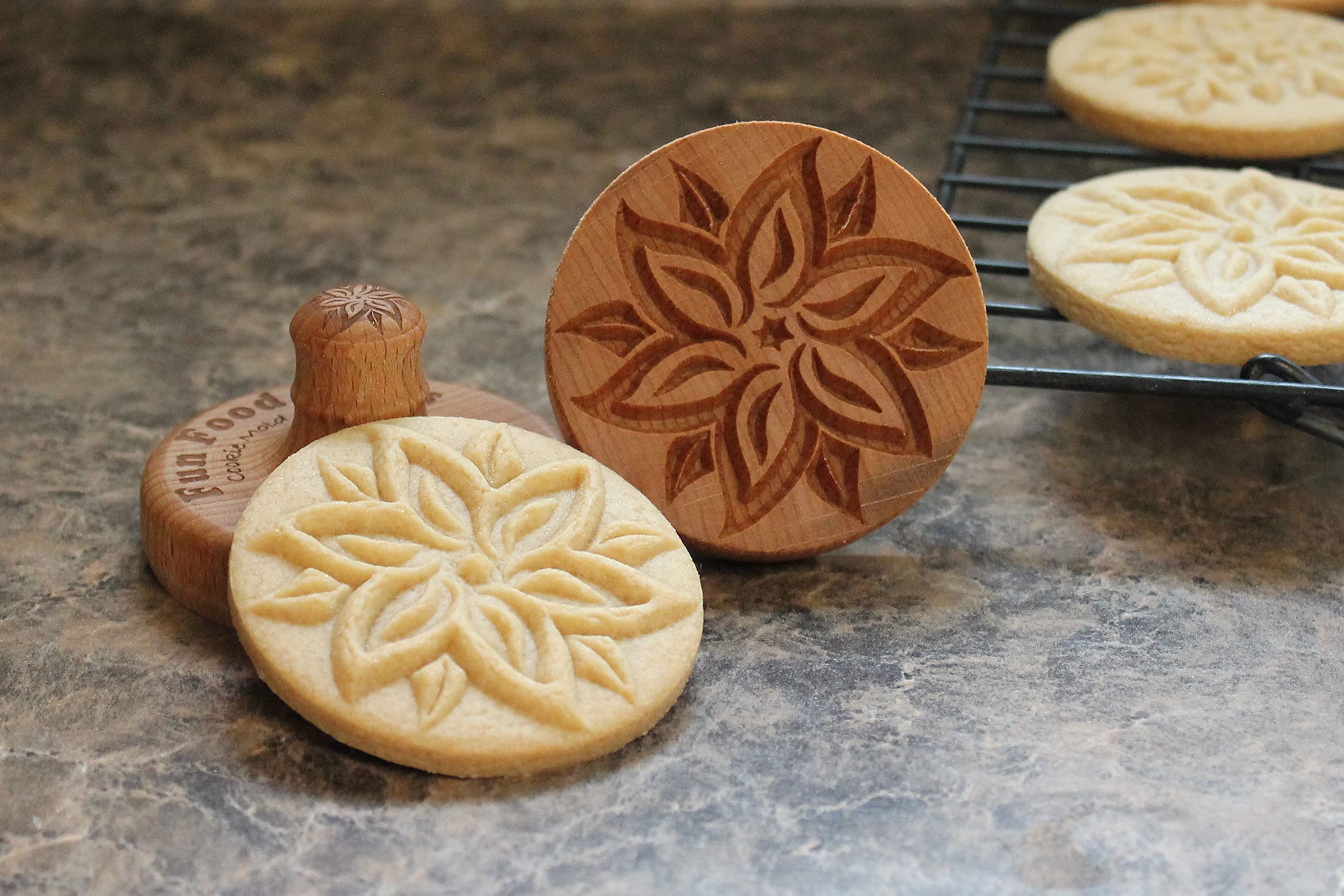 Fun Food Tools, Wood Cookie Stamp, 2.5 Inch (Poinsettia CS-014)