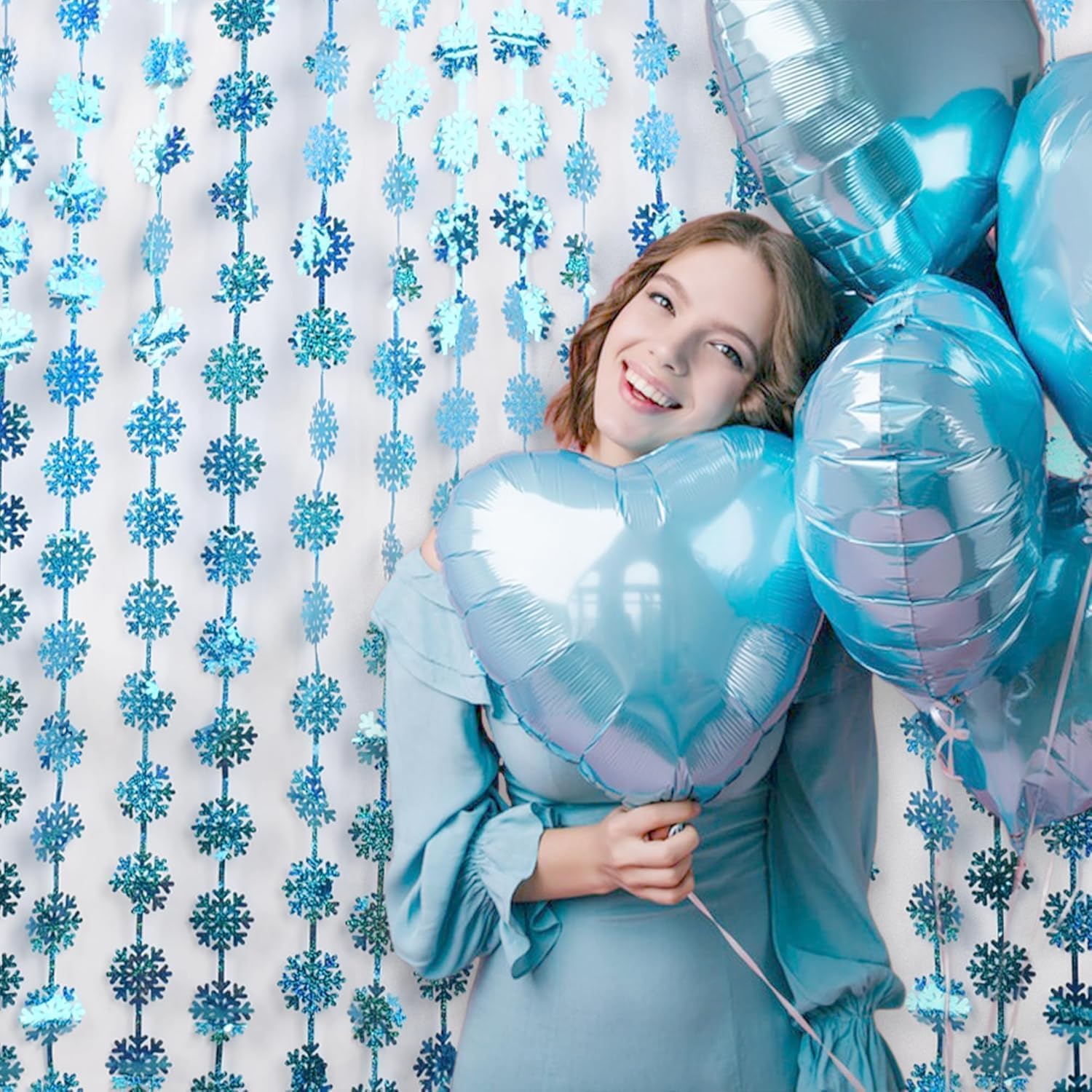 BRAVESHINE Blue Hanging Foil Fringe Snow Flakes Party Snowflake Backdrop
