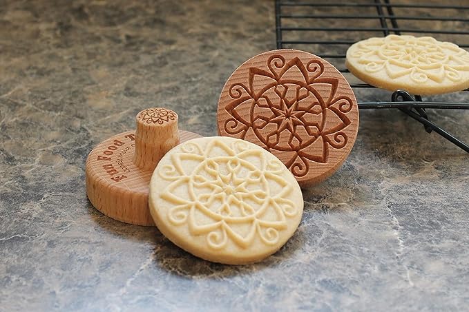 Wood Cookie Stamp, 2.5 Inch (Holiday Star CS-051)