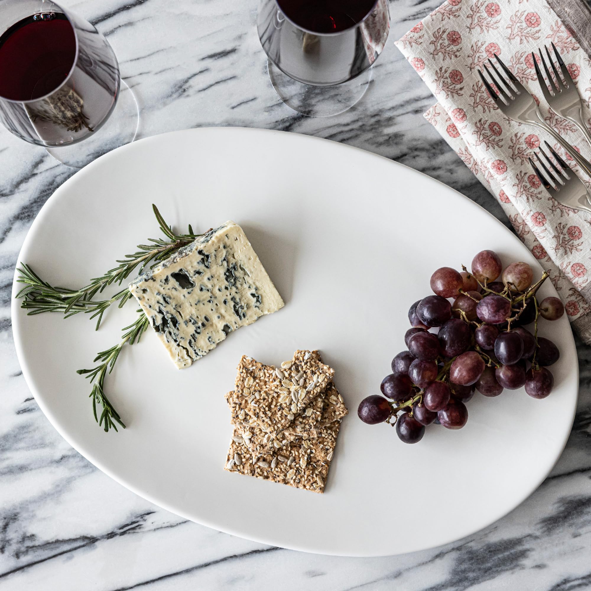 over&back Coupe Stoneware Serving Platter - Elegant 1-Piece Oval Serving Platter to Complete Your Kitchen Set - 16.4" x 11.5" - Semi-Matte White
