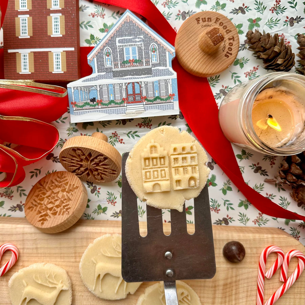 Fun Food Tools, Wood Cookie Stamp, 2.5 Inch (City Street CS-087)