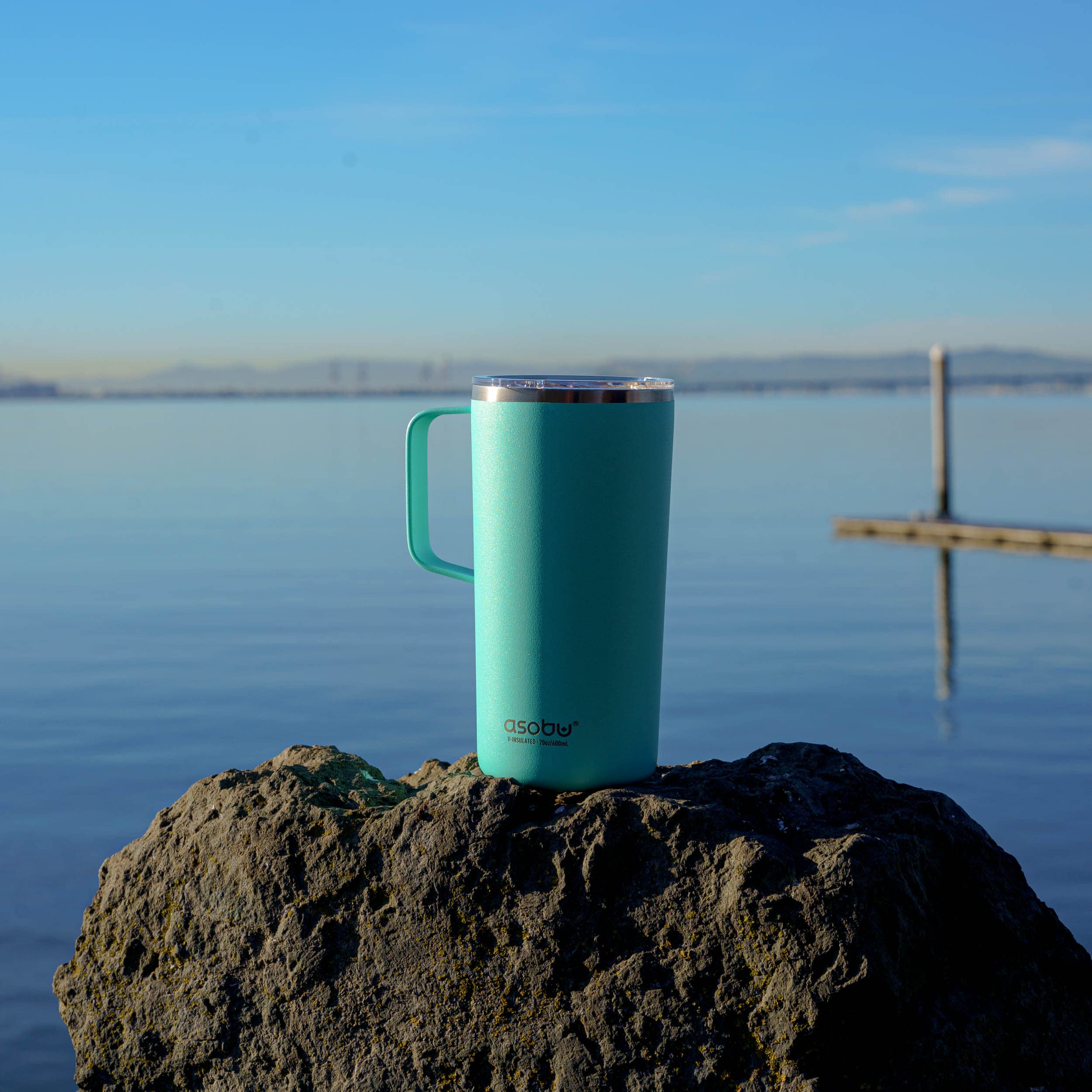 asobu Tower Mug Ceramic Inner Coated Insulated Stainless Steel Cup for Pure Tasting Coffee with Easy Hold Handle and Tritan Lid Fits Standard Cup Holders 20 Ounce Travel Mug (Black)
