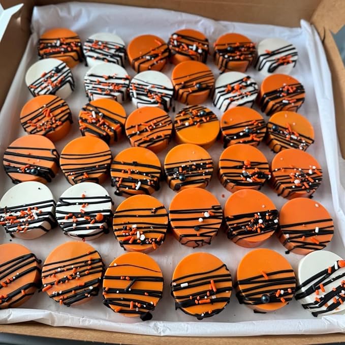 Twisweet Halloween Sprinkles, Pumpkin Sprinkles for Cake Decorating, Edible Candy Ghost Bat Sugar Sprinkle Mix, Black and Orange Baking Candy Bulk, Cupcake Topper Cookie Ice Cream Cake Decorations, Halloween Scary Theme Trick or Treat Party Supplies (1...