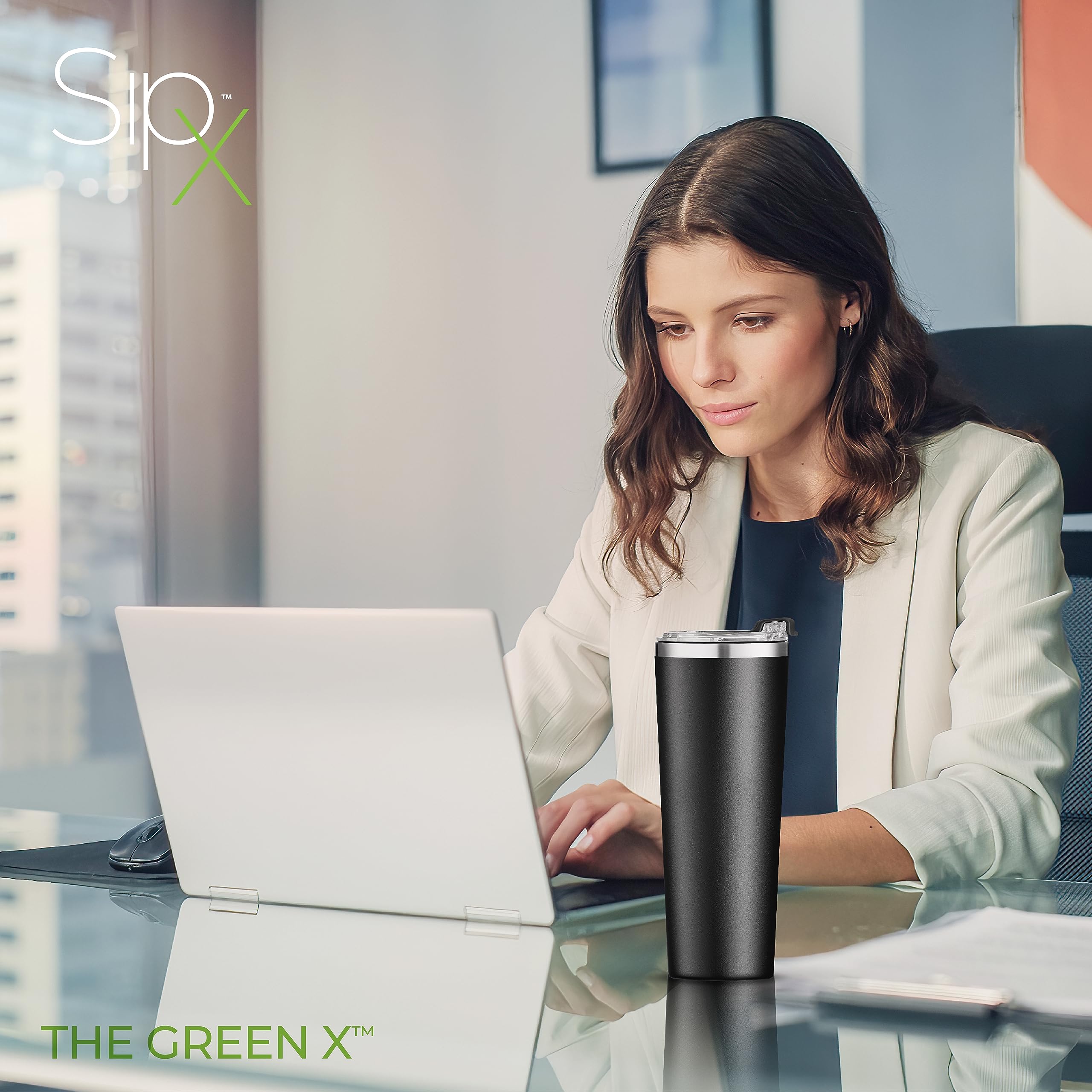 SIPX™ 22 oz Insulated Coffee Tumbler with Leakproof Lid – Stainless Steel, Vacuum Insulated – Keeps Drinks Hot or Cold for Hours – Cupholder Friendly Travel Mug – Black