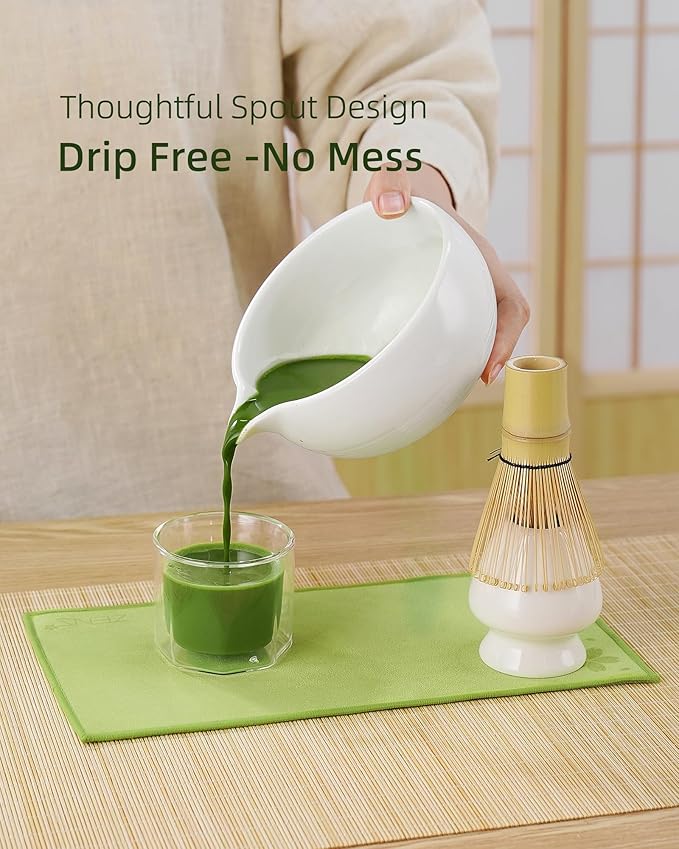 ZENS Matcha Whisk Set, 15oz Ceramic Matcha Bowl with Spout and Bamboo Whisk, Whisk Holder (Chasen), Scoop & Tea Towel, 5pcs Matcha Tea Kit Gift for Matcha Lovers, White