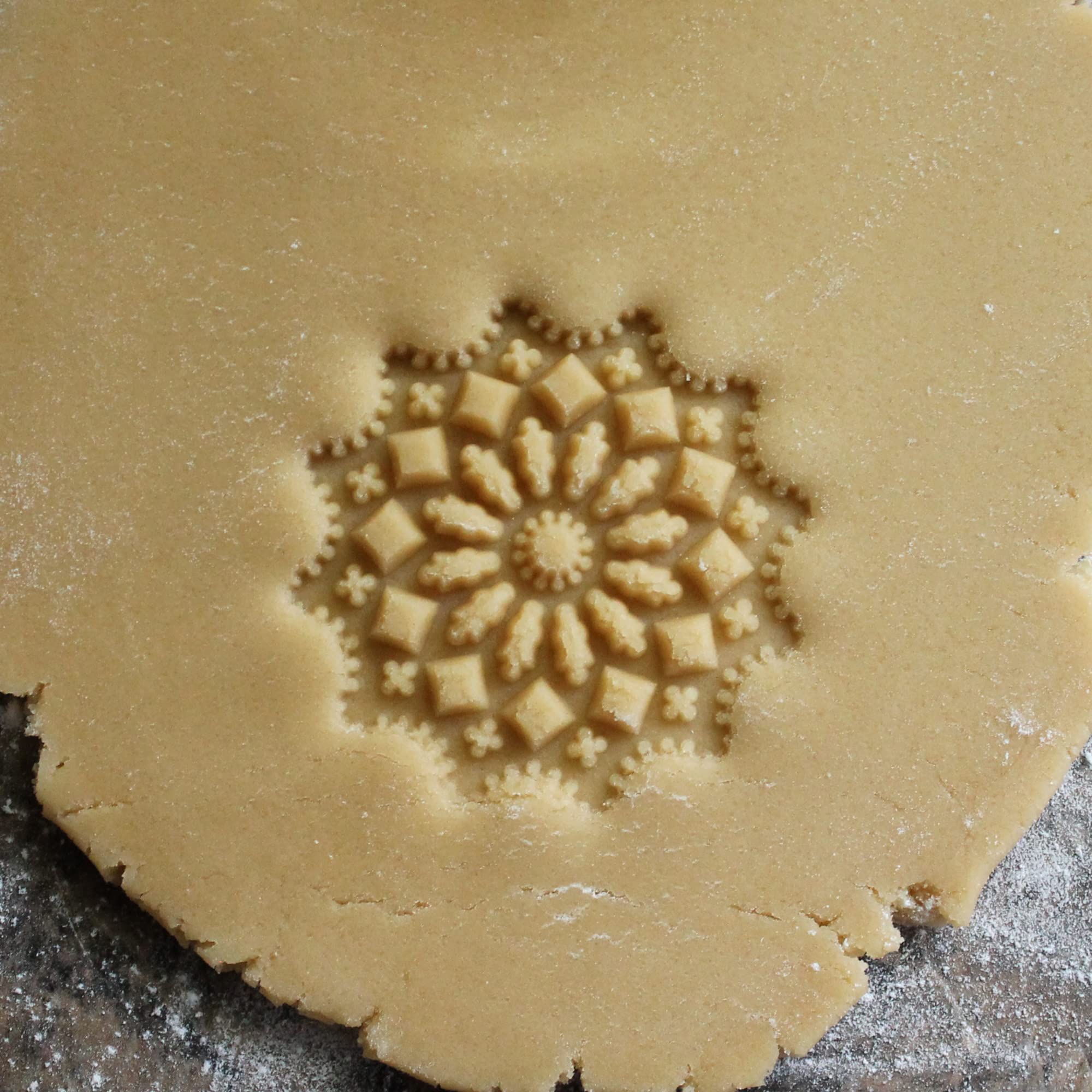 Fun Food Tools, Wood Cookie Stamp, 2.5 Inch (Chartres Cathedral CS-056)