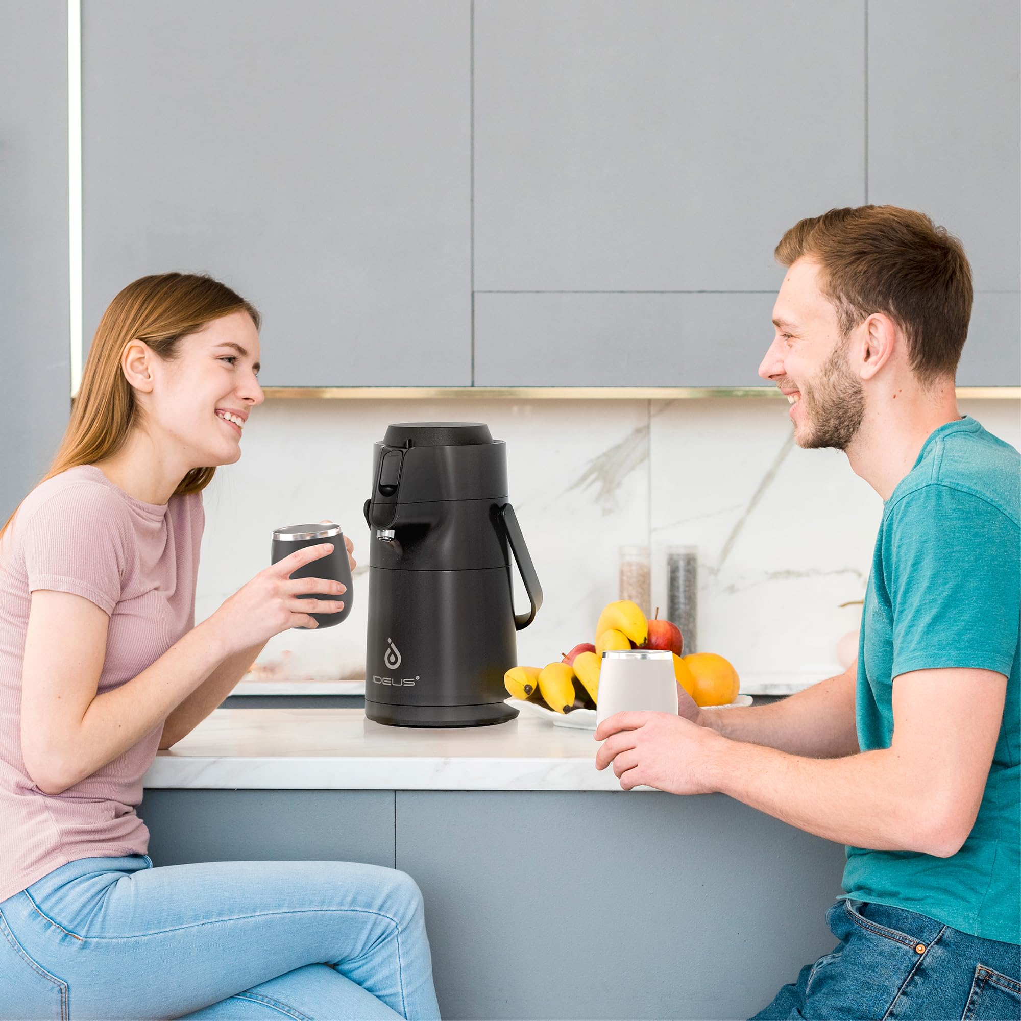 IDEUS Thermal Coffee Carafe 74oz (2,200ml), Stainless Steel Double Wall Insulated Vacuum Flask, Water Jug Coffee Server and Beverage Dispenser, Heat and Cold Retention (Black, 74oz (2,200ml))