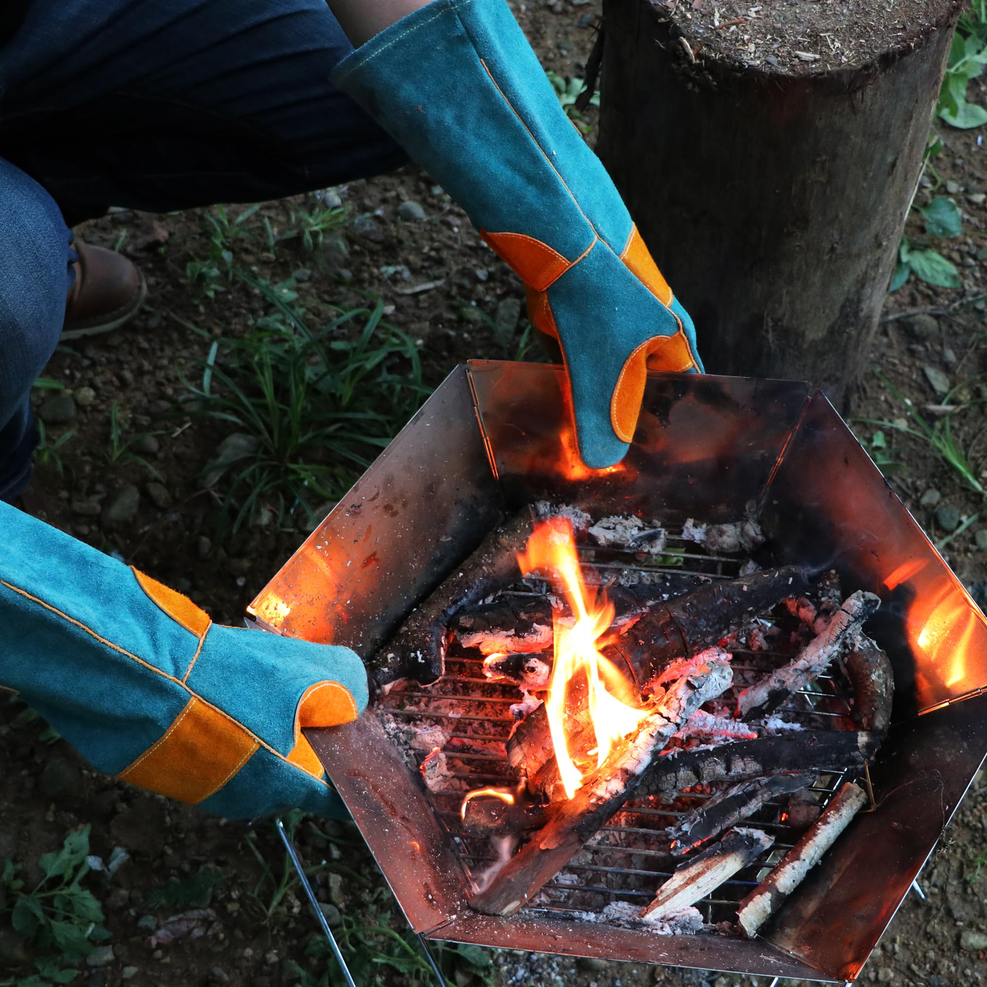 BEETRO Welding Goves Heat resistant 932°F Split Leather 4 Layers Working Gloves Soft Cotton Lining Breathable 16 Inches Mitts for Oven/Grill/Fireplace/Furnace/Stove/Pot Holder/BBQ/Animal Handling