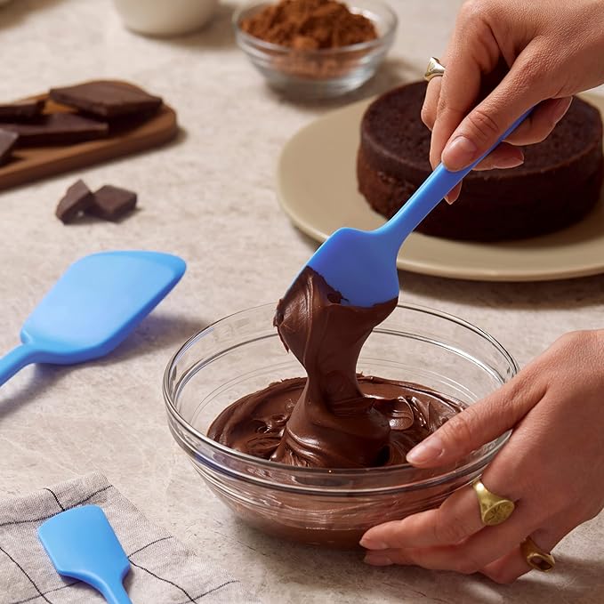 GIR: Get It Right Seamless Spoonula - Non-Stick Heat Resistant Silicone Scraper Spatula - Skinny Design for Mixing, Serving, Scraping, and Stirring - 11 In, Black