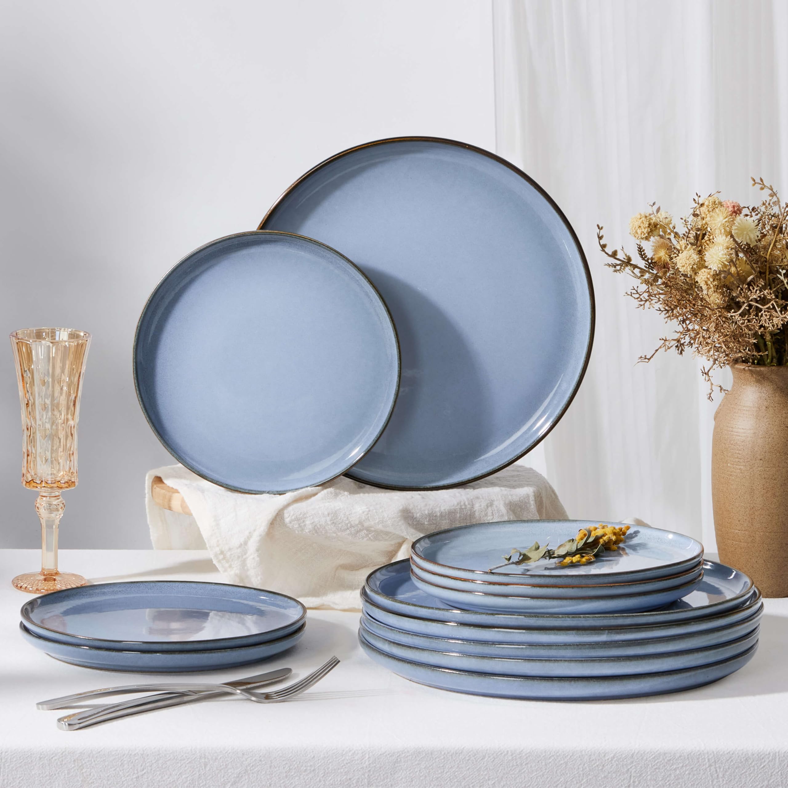 Herogo 6-Piece Stoneware Dinner Plates Set, 7.9" Ceramic Round Dessert Plate Set, Small Handmade Double Reactive Glaze Dinnerware Plates for Kitchen, Microwave, Oven and Dishwasher Safe, Haze Blue