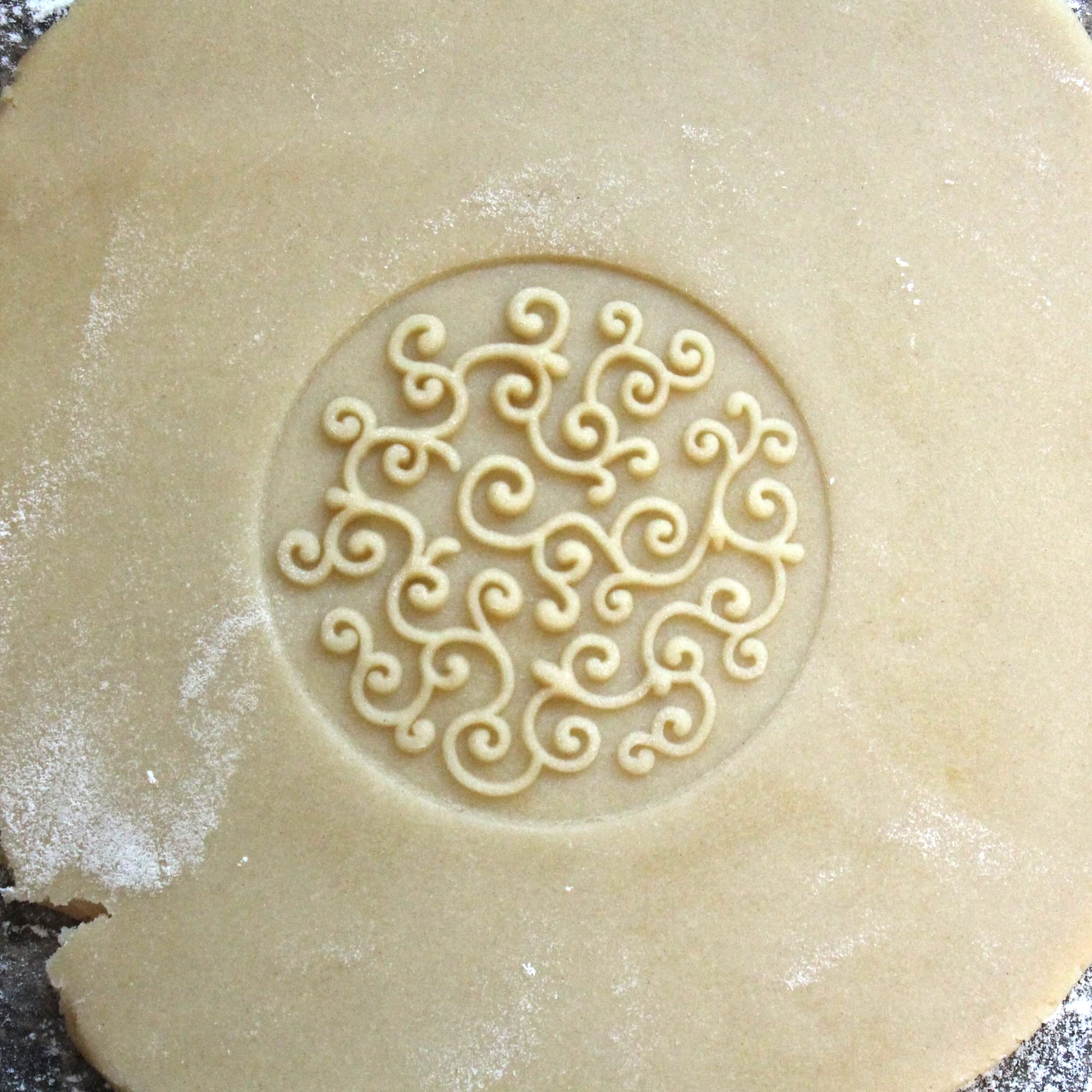 Fun Food Tools, Wood Cookie Stamp, 2.5 Inch (D Vine CS-038)