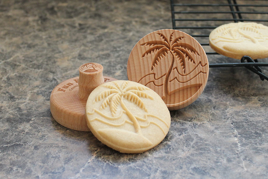 Fun Food Tools, Wood Cookie Stamp, 2.5 Inch (Tropical Island CS-046)