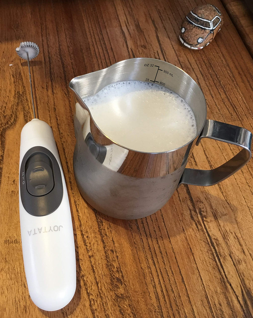 Joytata Frothing Pitcher 32oz Stainless Steel Cup with Double Measurement Scale Perfect for Latte Art Milk Frother Cup 32oz SUS304 Stainless Steel Milk FrotherPitcher Steaming Pitcher 900ML