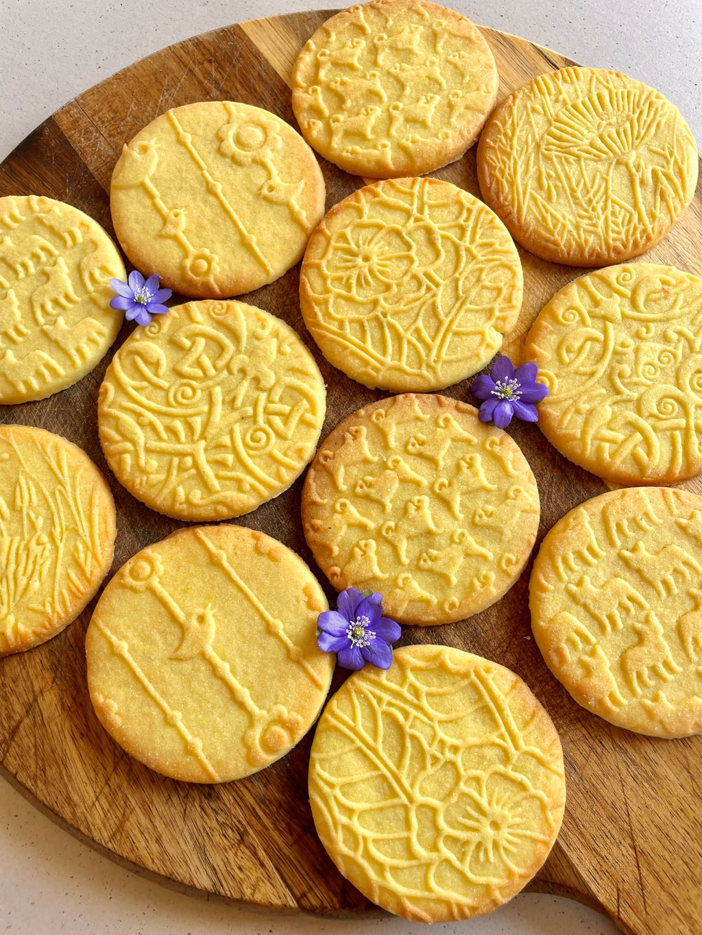SAKURA TREE Embossing Rolling Pin with Blooming Sakura Flowers Pattern. Dough and Clay Roller for Embossed Cookies Fondant Pottery. Cookie and Ceramic Stamp. Backing Gifts for Women by Algis Crafts